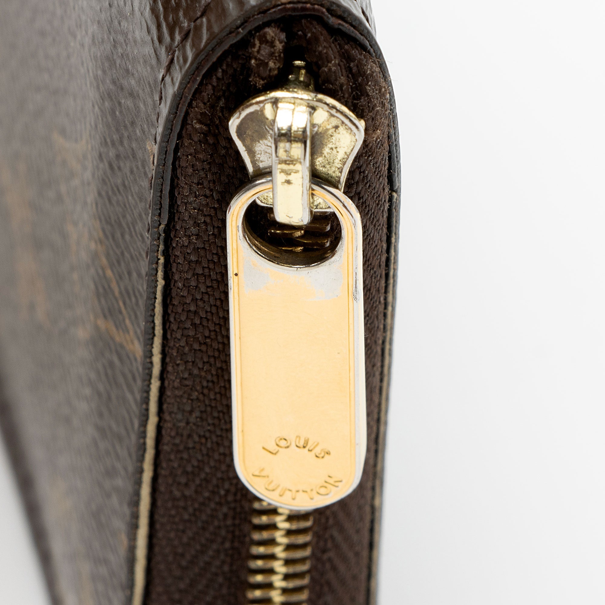 Louis Vuitton Monogram Canvas Zippy Coin Wallet