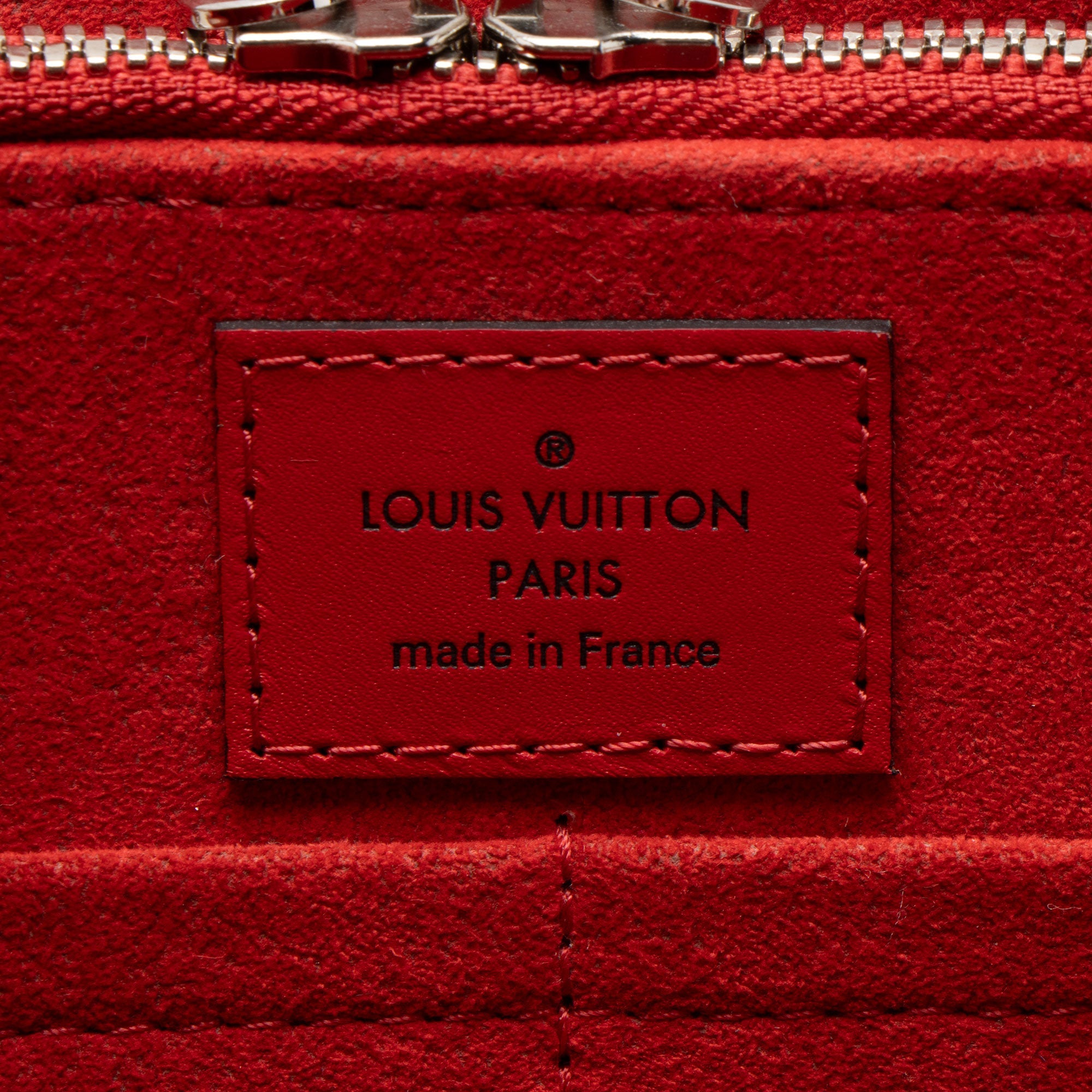Louis Vuitton Monogram Cuir Plume Very MM Tote