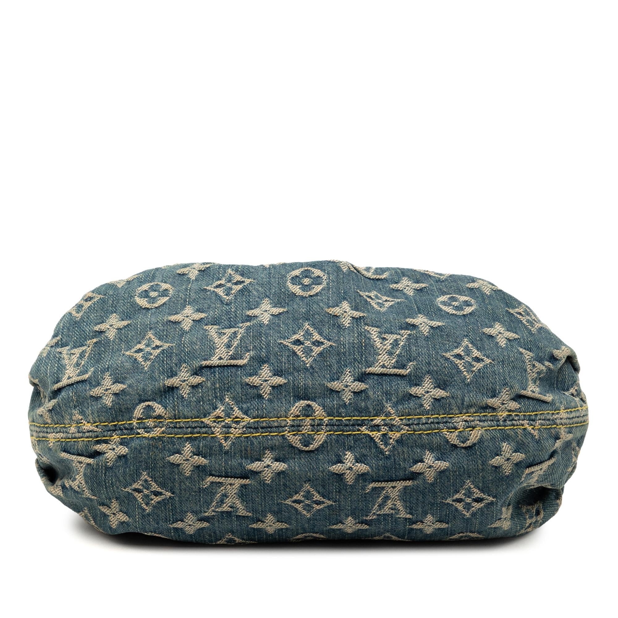 Louis Vuitton Monogram Denim Pleaty