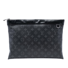 Louis Vuitton Monogram Eclipse Discovery Pochette GM