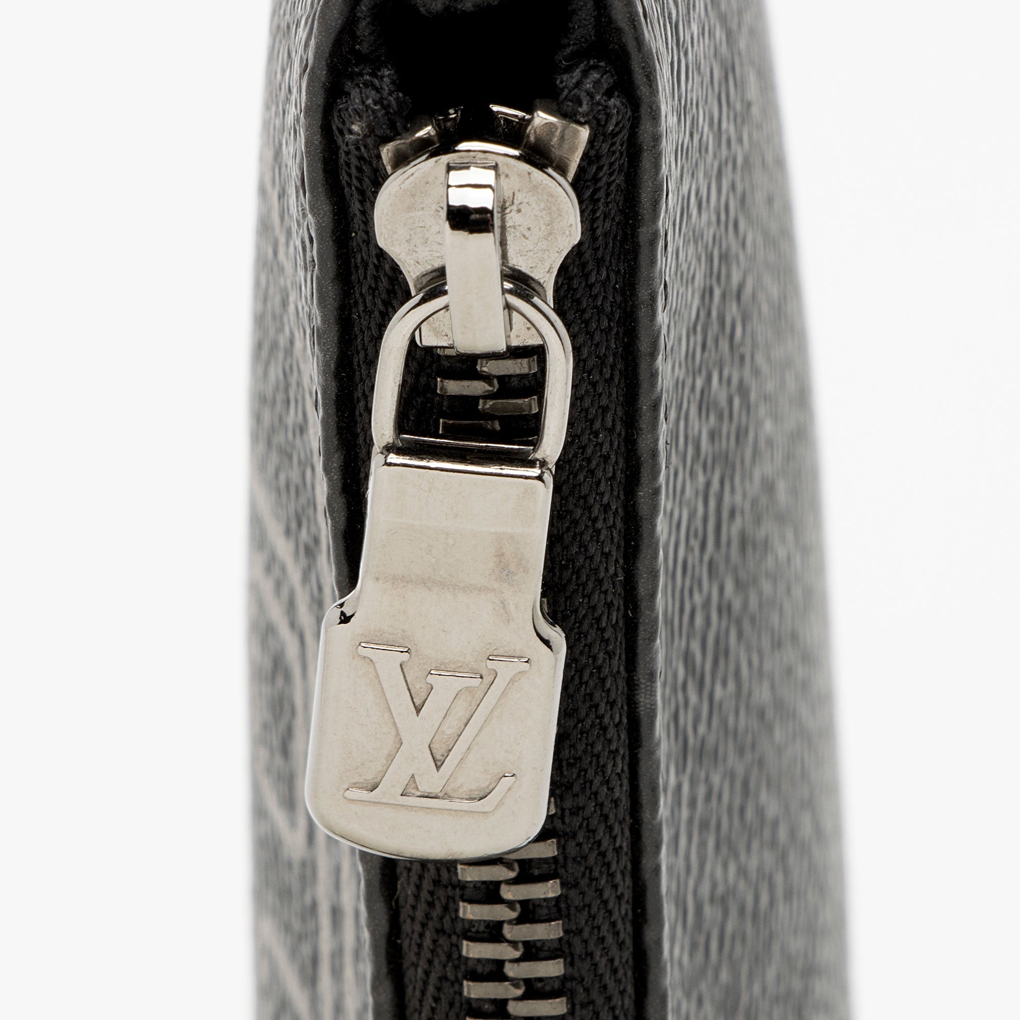 Louis Vuitton Monogram Eclipse Flash Fragment iPhone Pouch