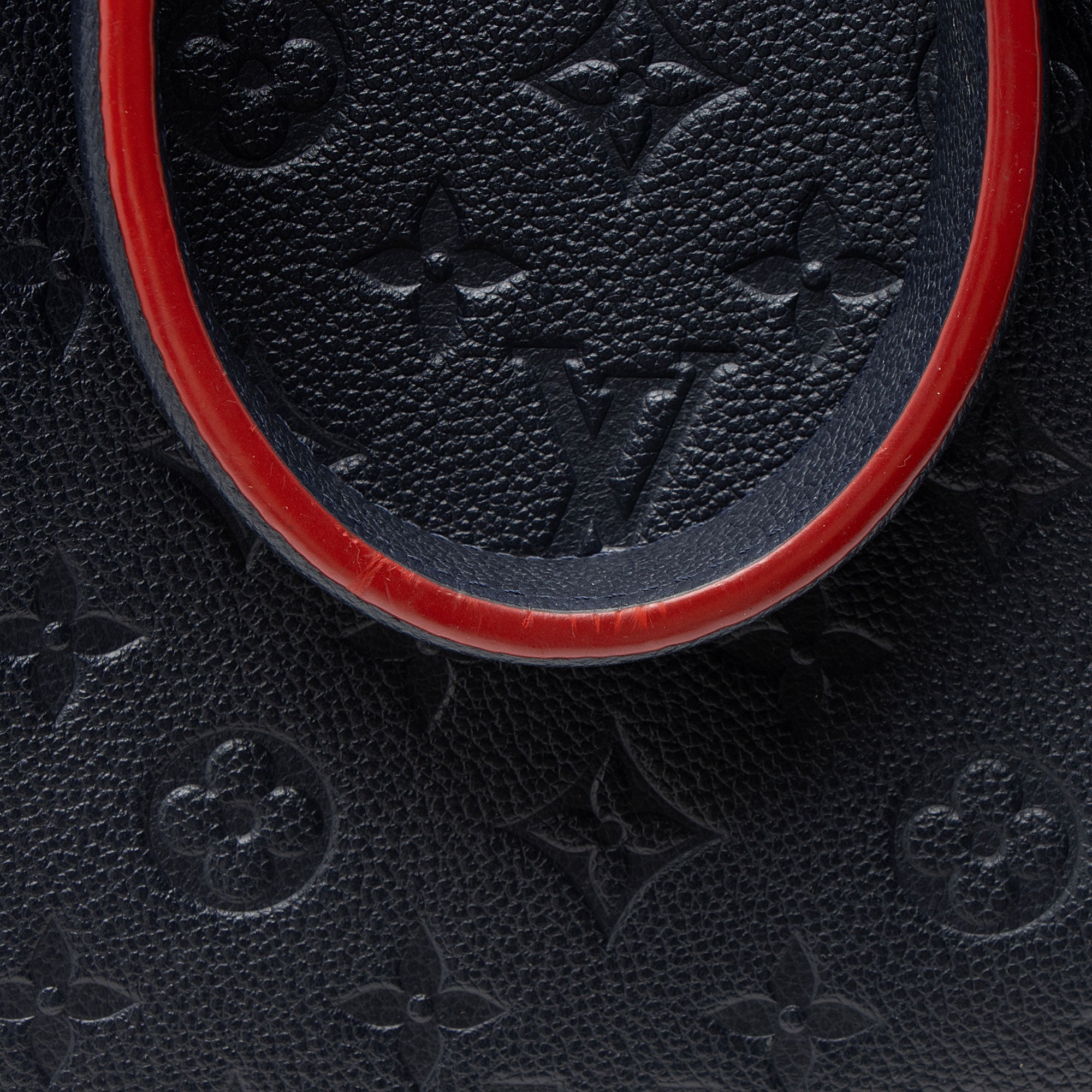 Louis Vuitton Monogram Empreinte Neonoe MM Shoulder Bag