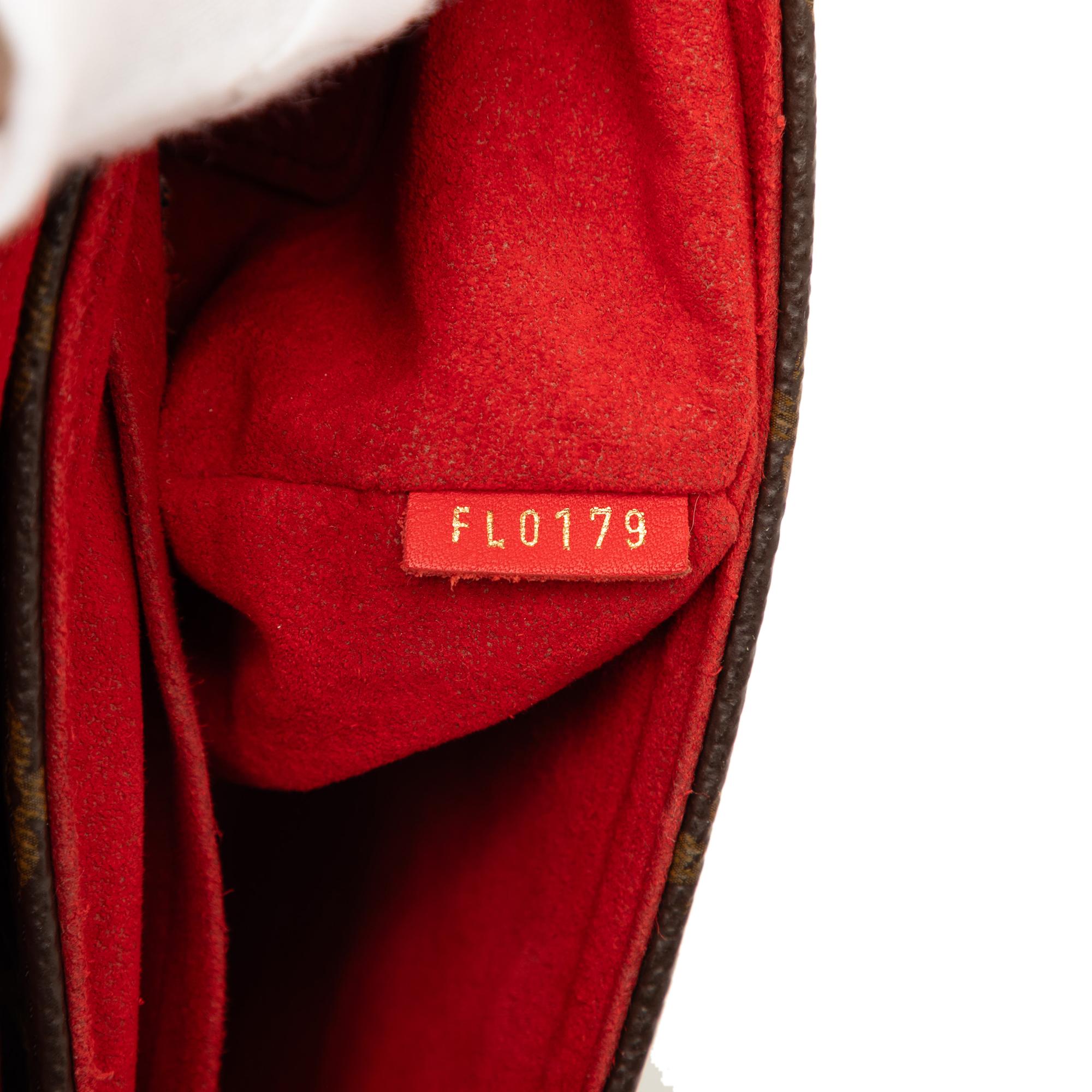 Louis Vuitton Monogram Locky BB
