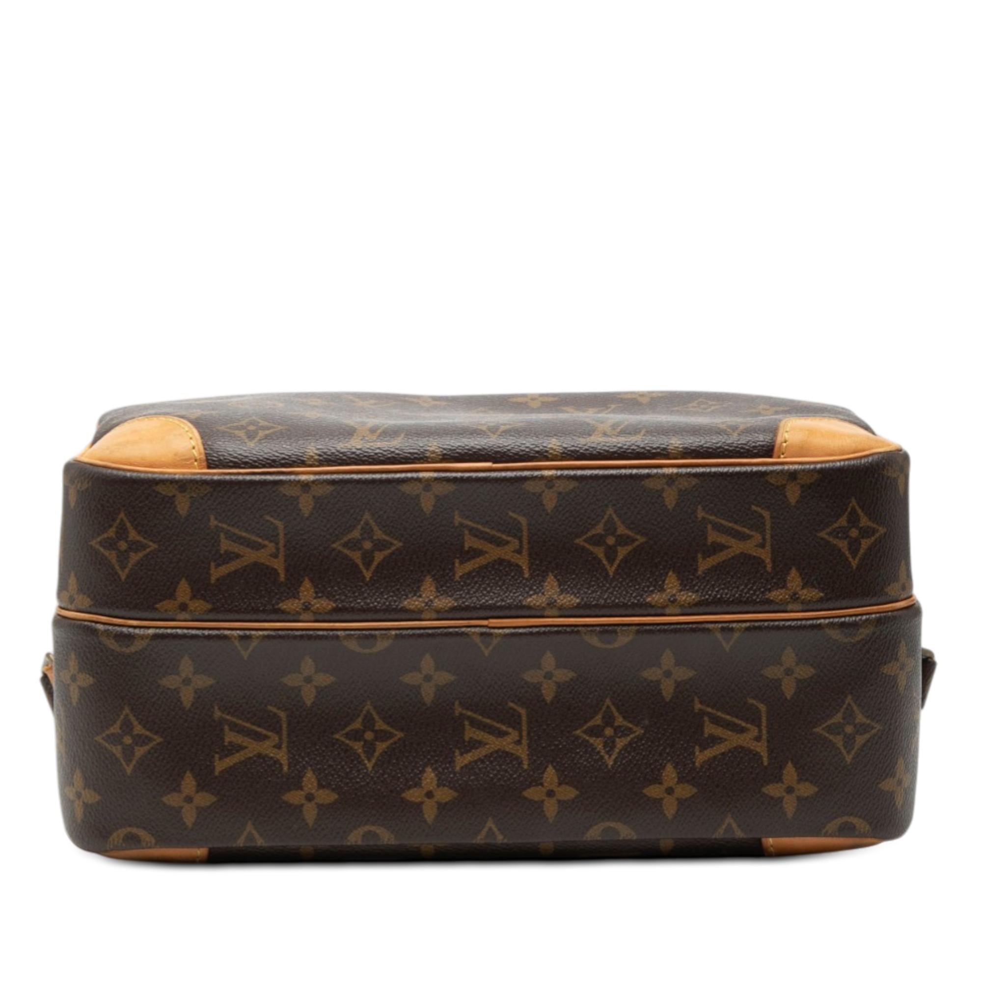 Louis Vuitton Monogram Nil Crossbody