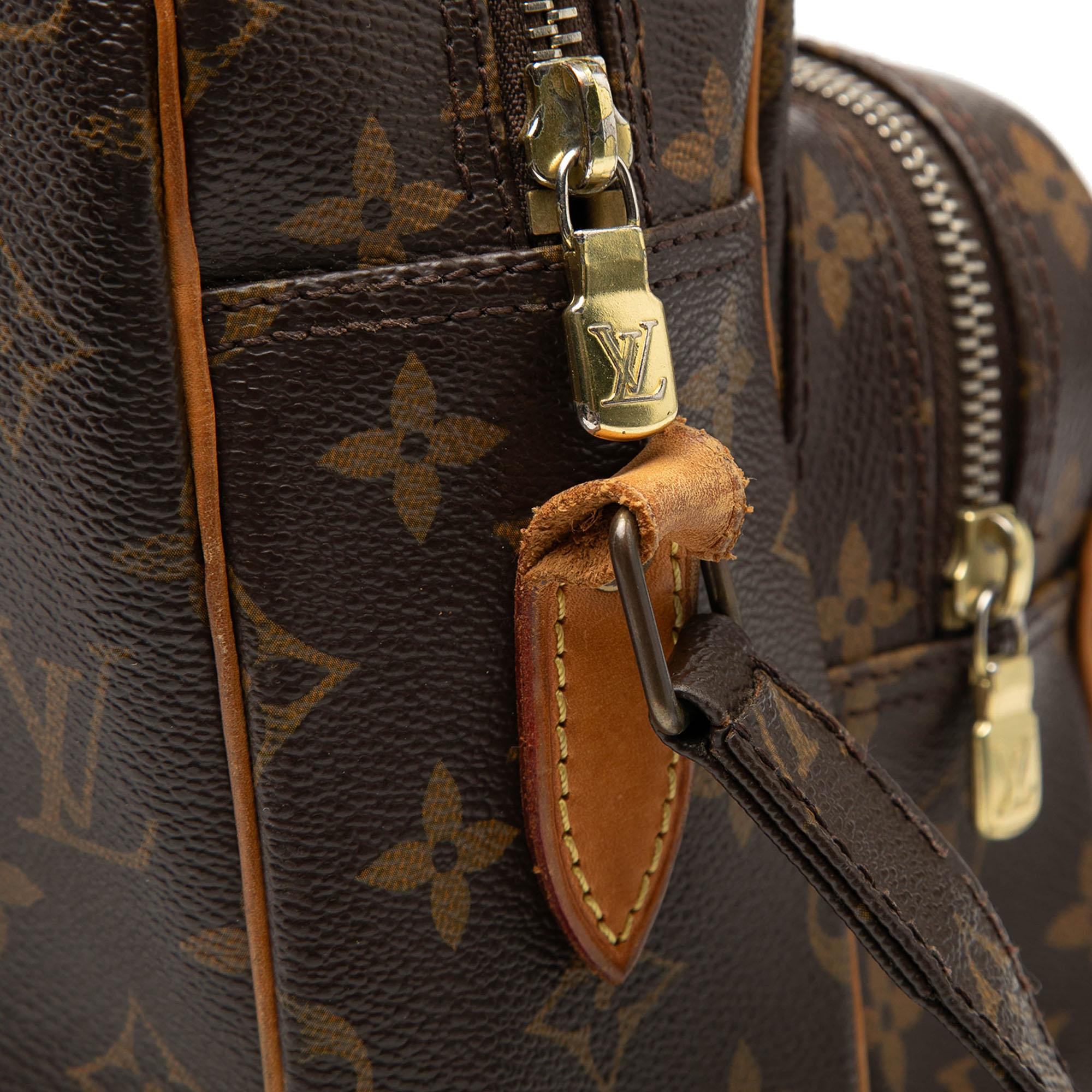 Louis Vuitton Monogram Nil Crossbody