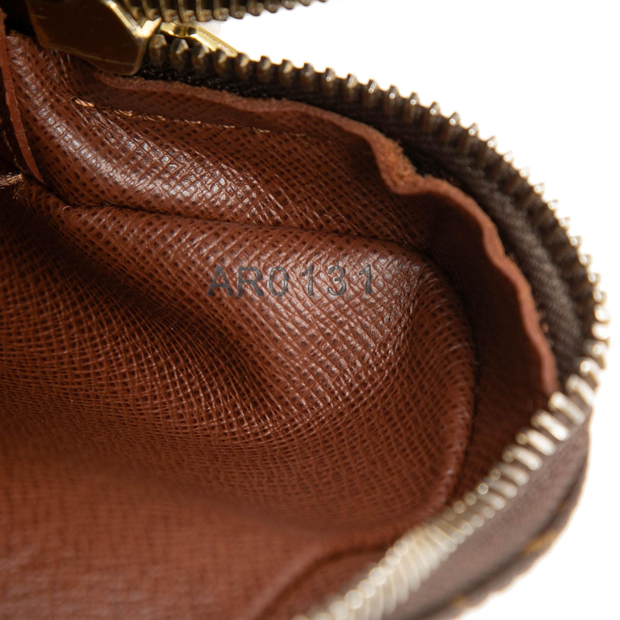 Louis Vuitton Monogram Nil Crossbody