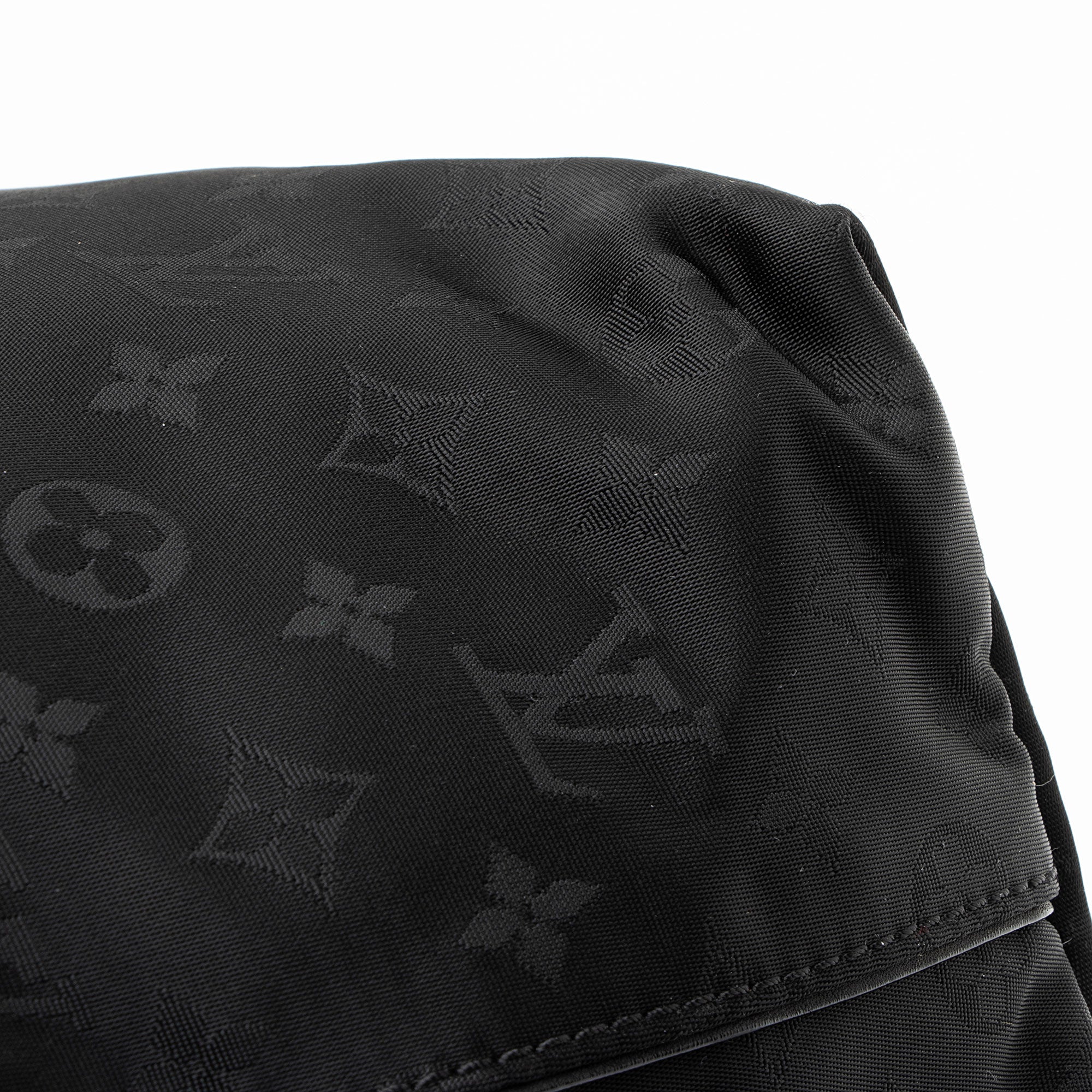 Louis Vuitton Nylon Desire Vertical Lockit MM Satchel