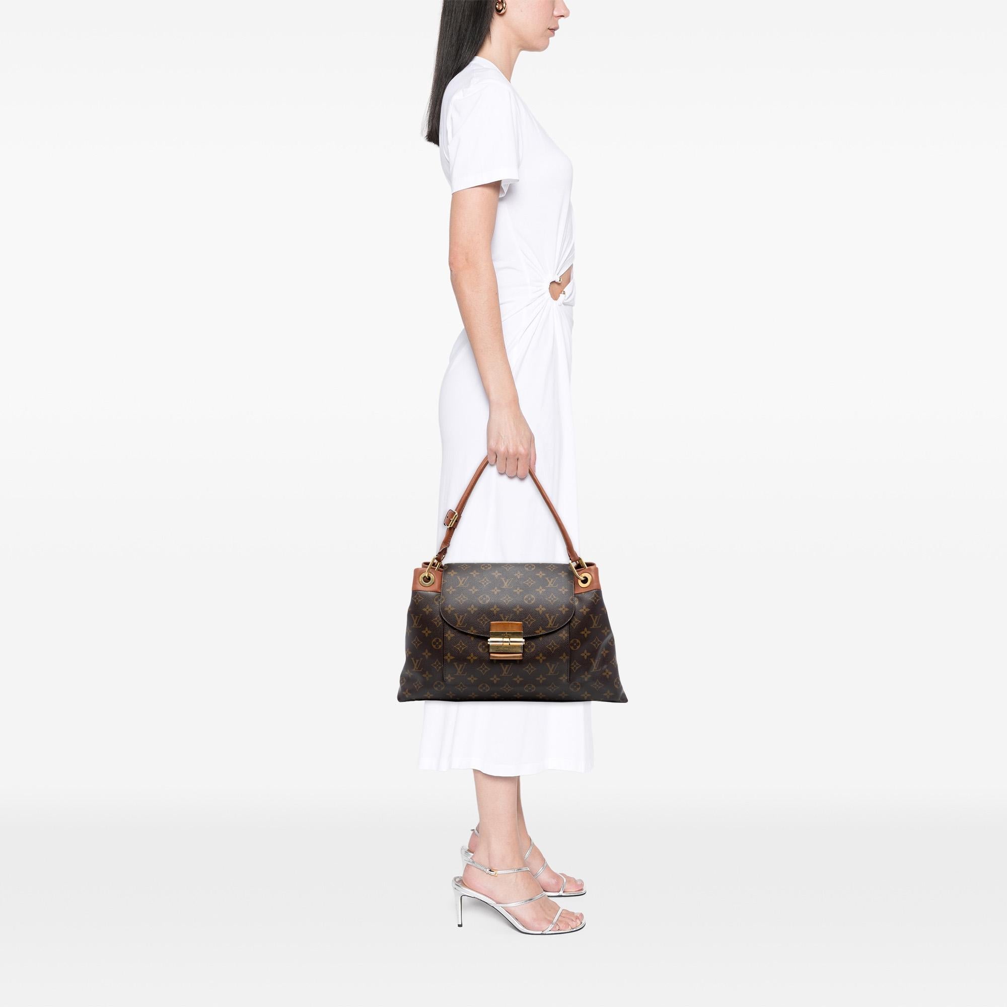 Louis Vuitton Monogram Olympe MM
