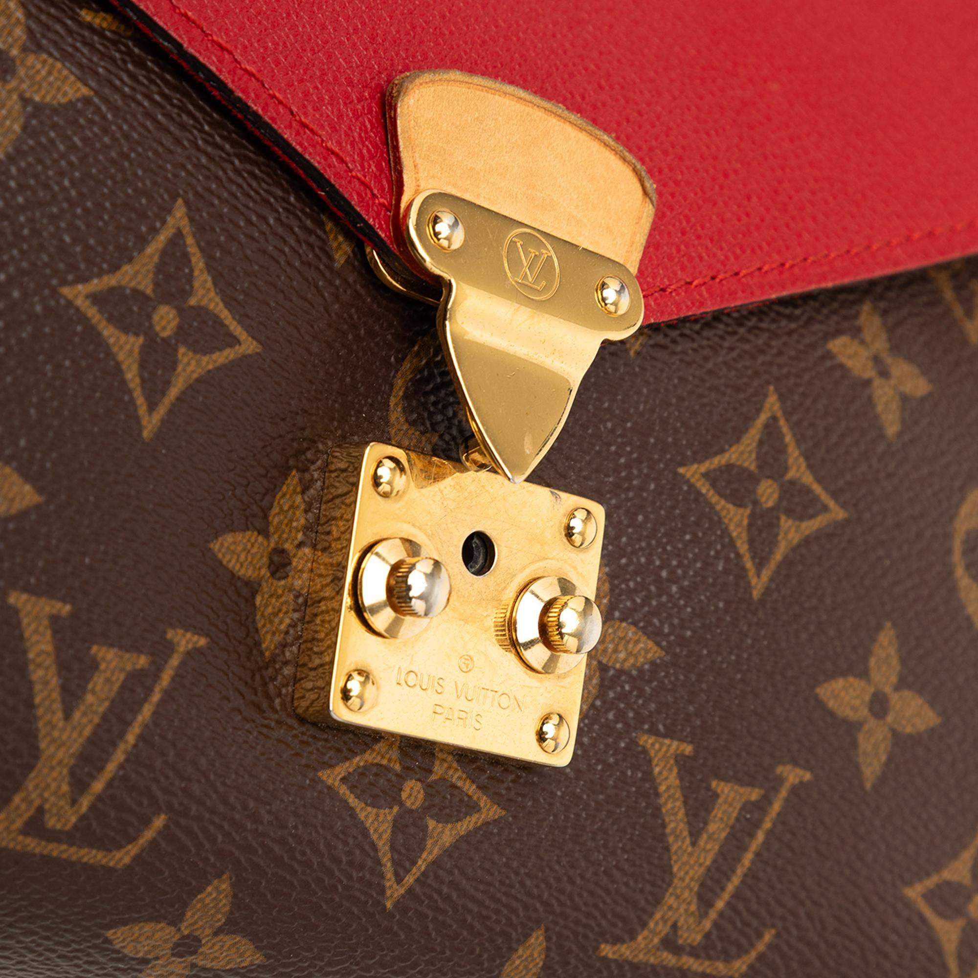 Louis Vuitton Monogram Pallas Chain