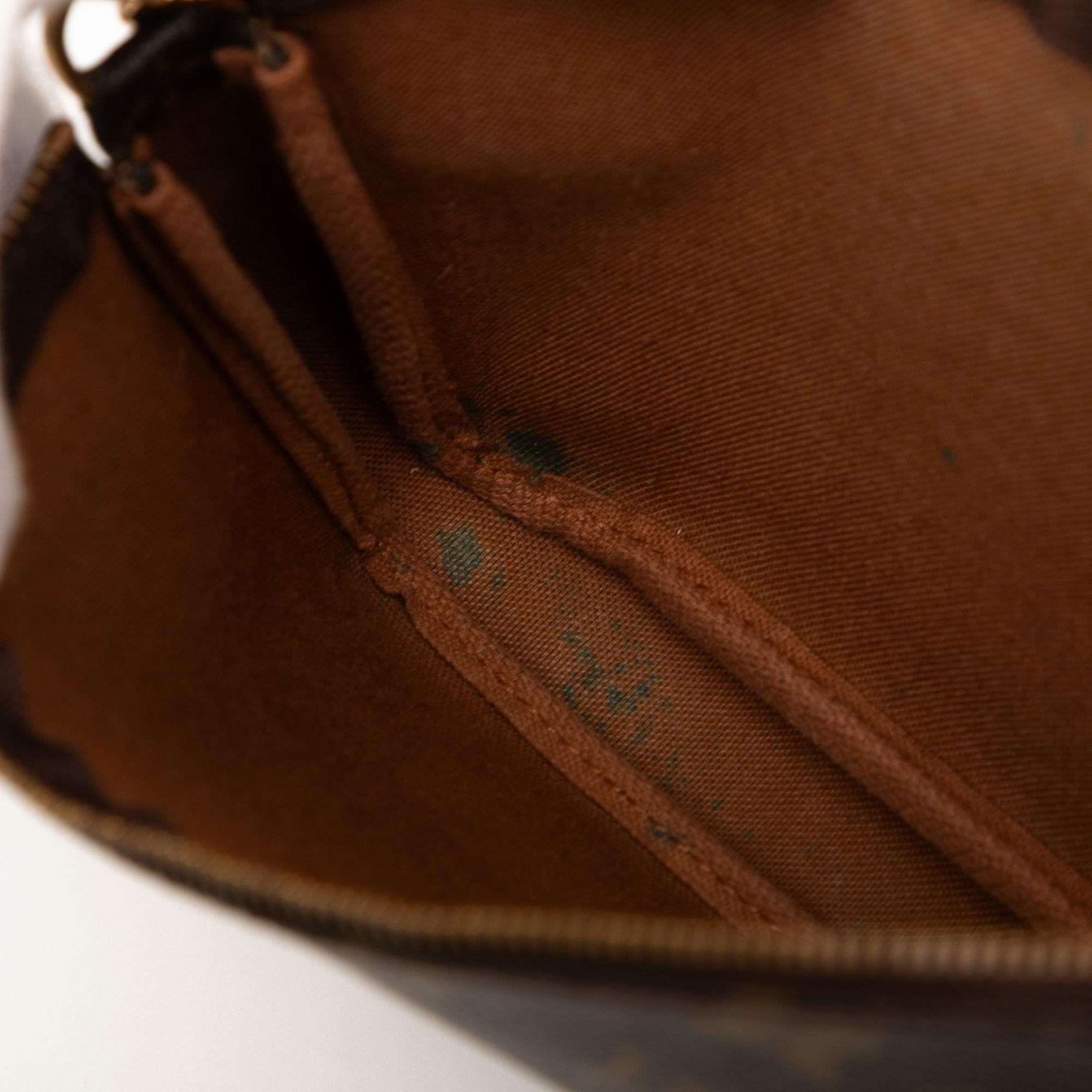 Louis Vuitton Monogram Pochette Accessoires