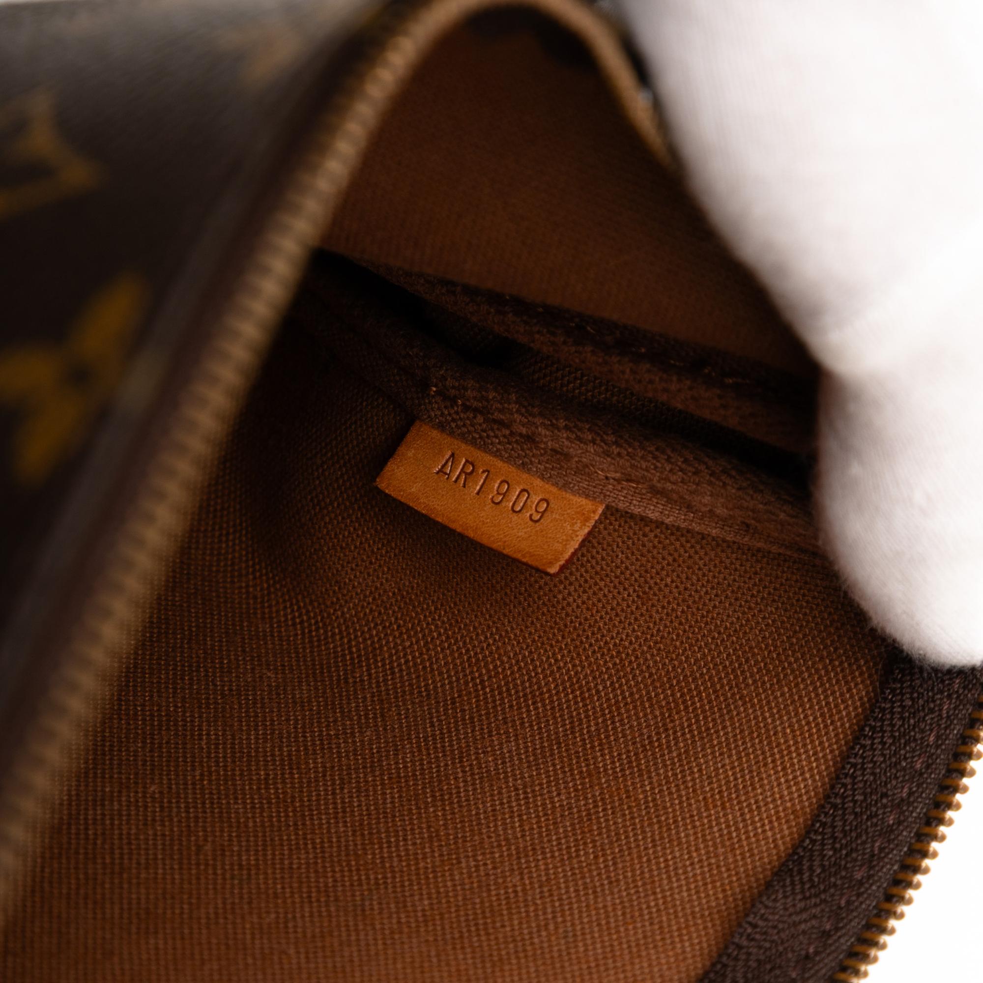 Louis Vuitton Monogram Pochette Accessoires