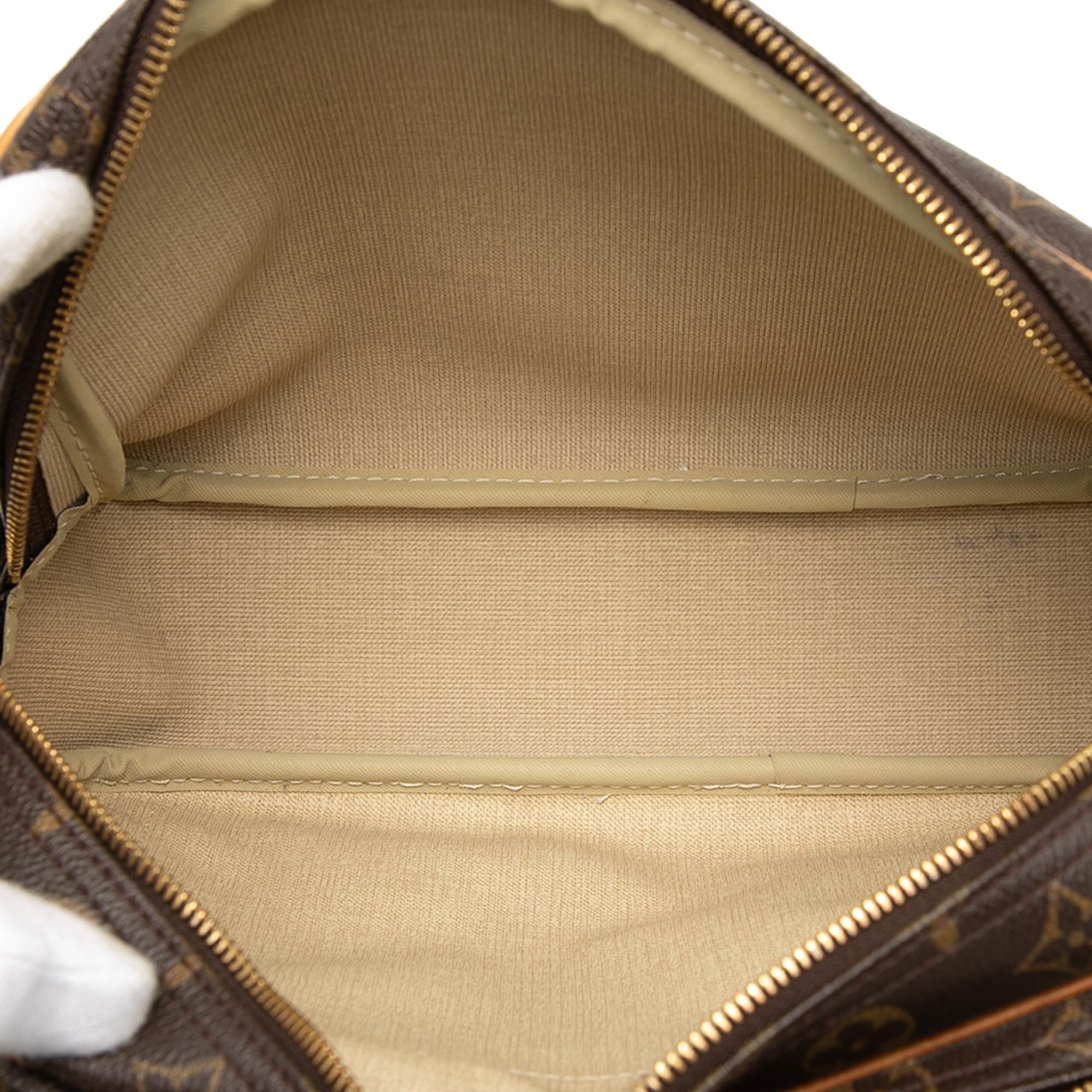Louis Vuitton Monogram Reporter PM