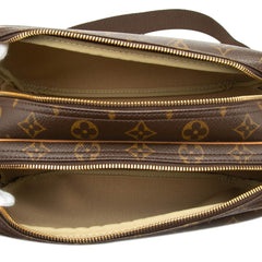 Louis Vuitton Monogram Reporter PM