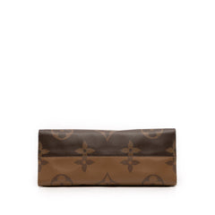 Louis Vuitton Monogram Reverse Giant OnTheGo GM