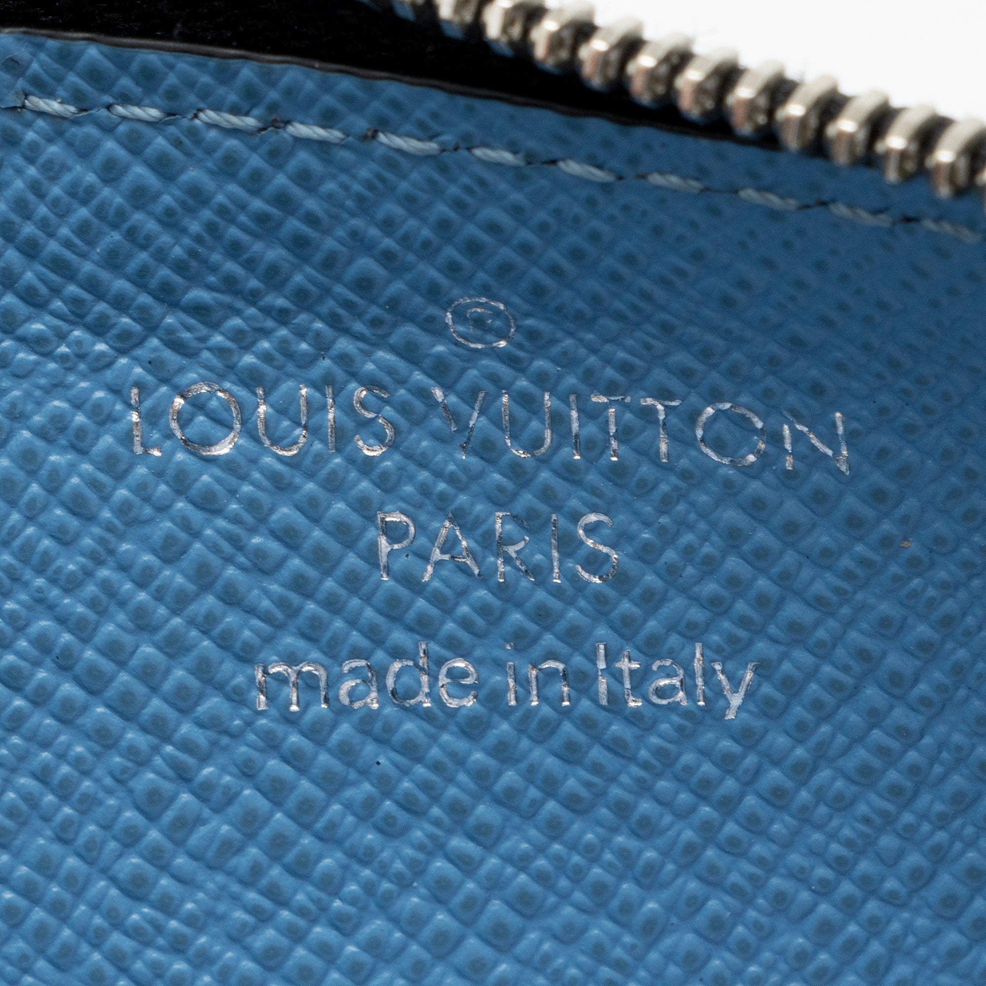 Louis Vuitton Monogram Taiga Leather Coin Card Holder