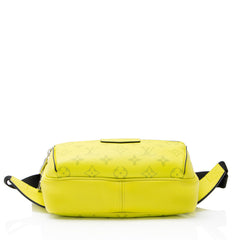 Louis Vuitton Monogram Taiga Leather Outdoor Belt Bag