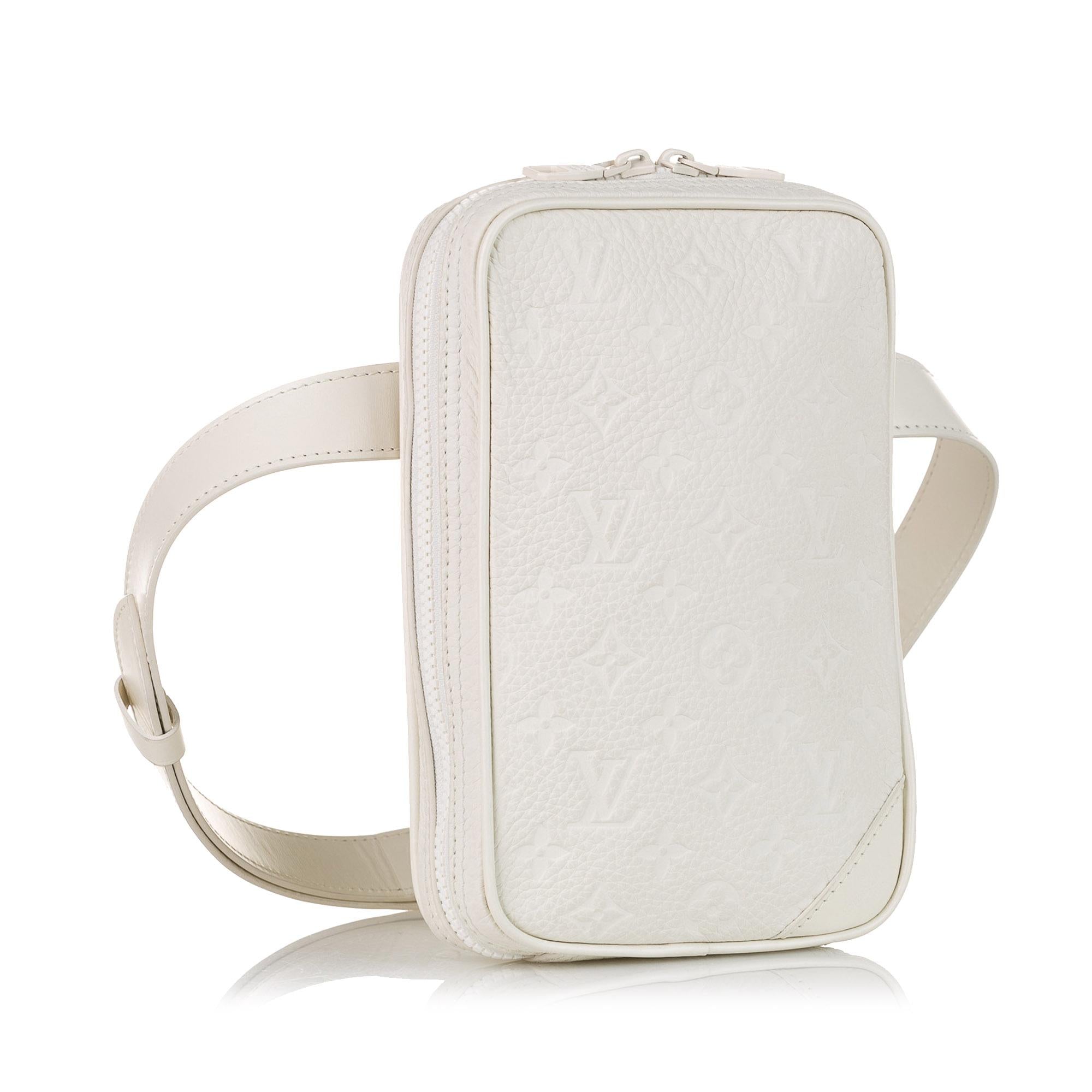 Louis Vuitton Monogram Taurillon Utility Side