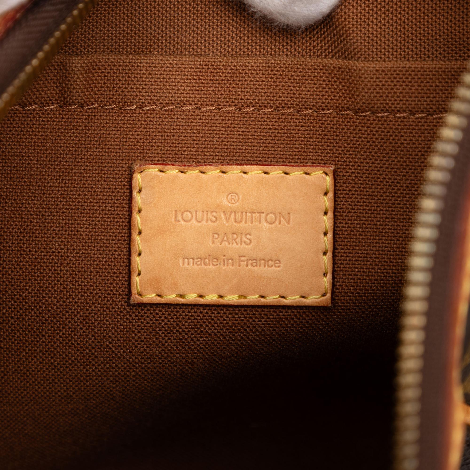 Louis Vuitton Monogram Thames PM