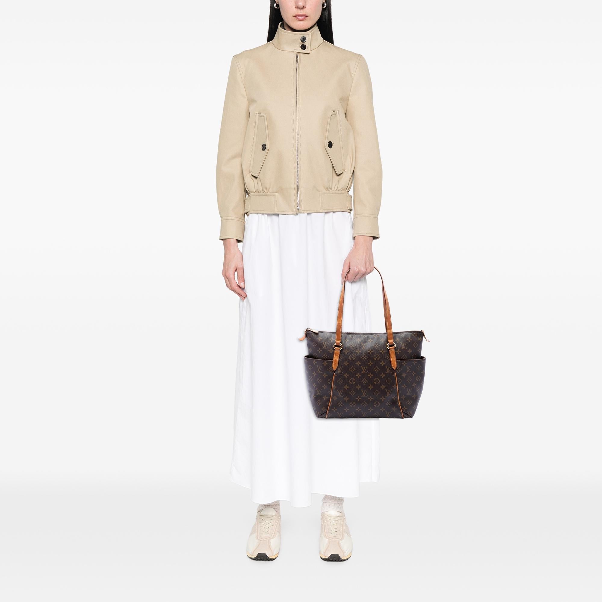 Louis Vuitton Monogram Totally MM