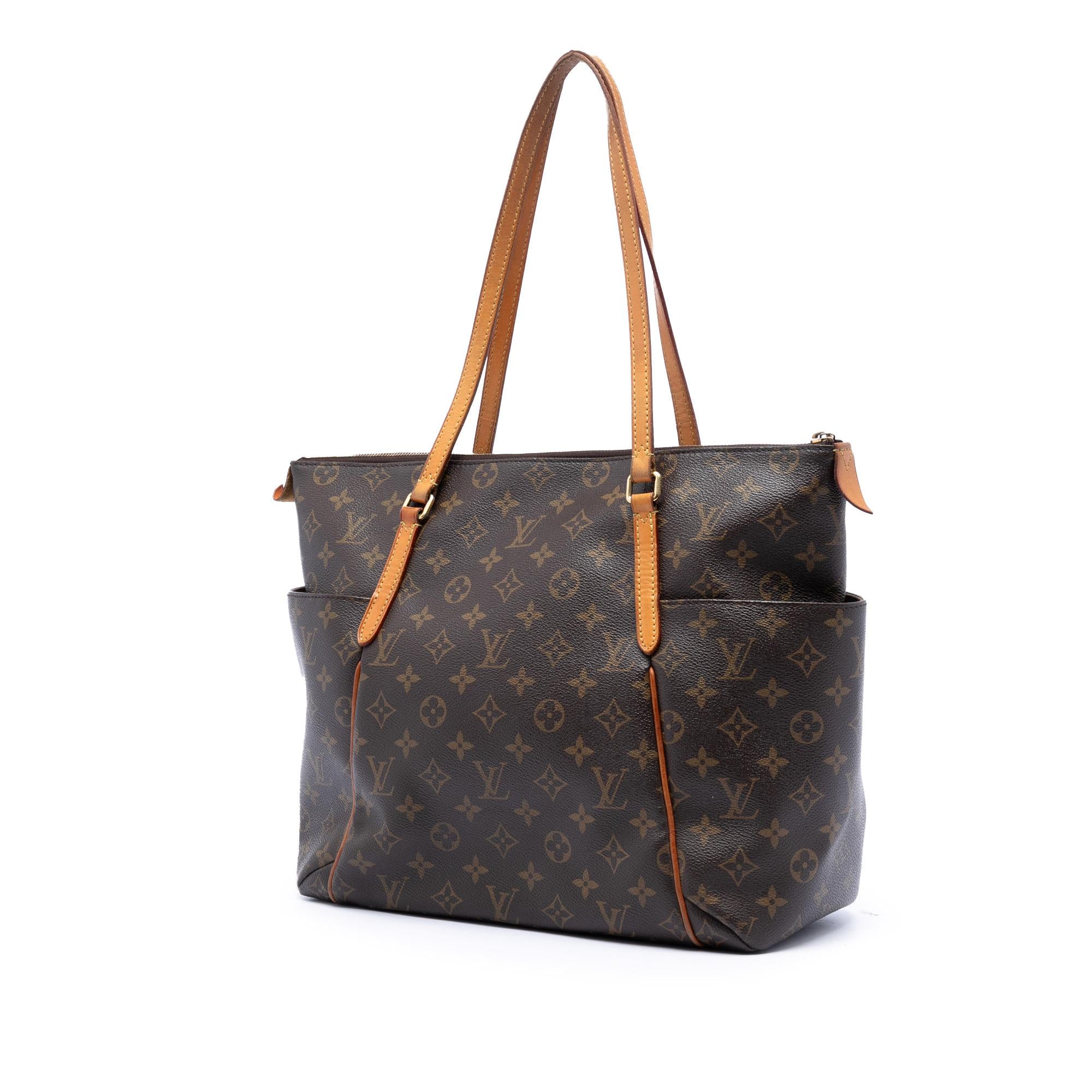 Louis Vuitton Monogram Totally MM