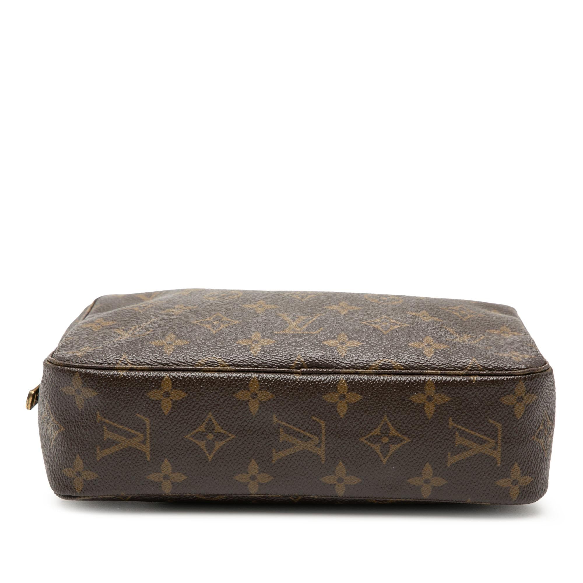 Louis Vuitton Monogram Trousse Toilette 23