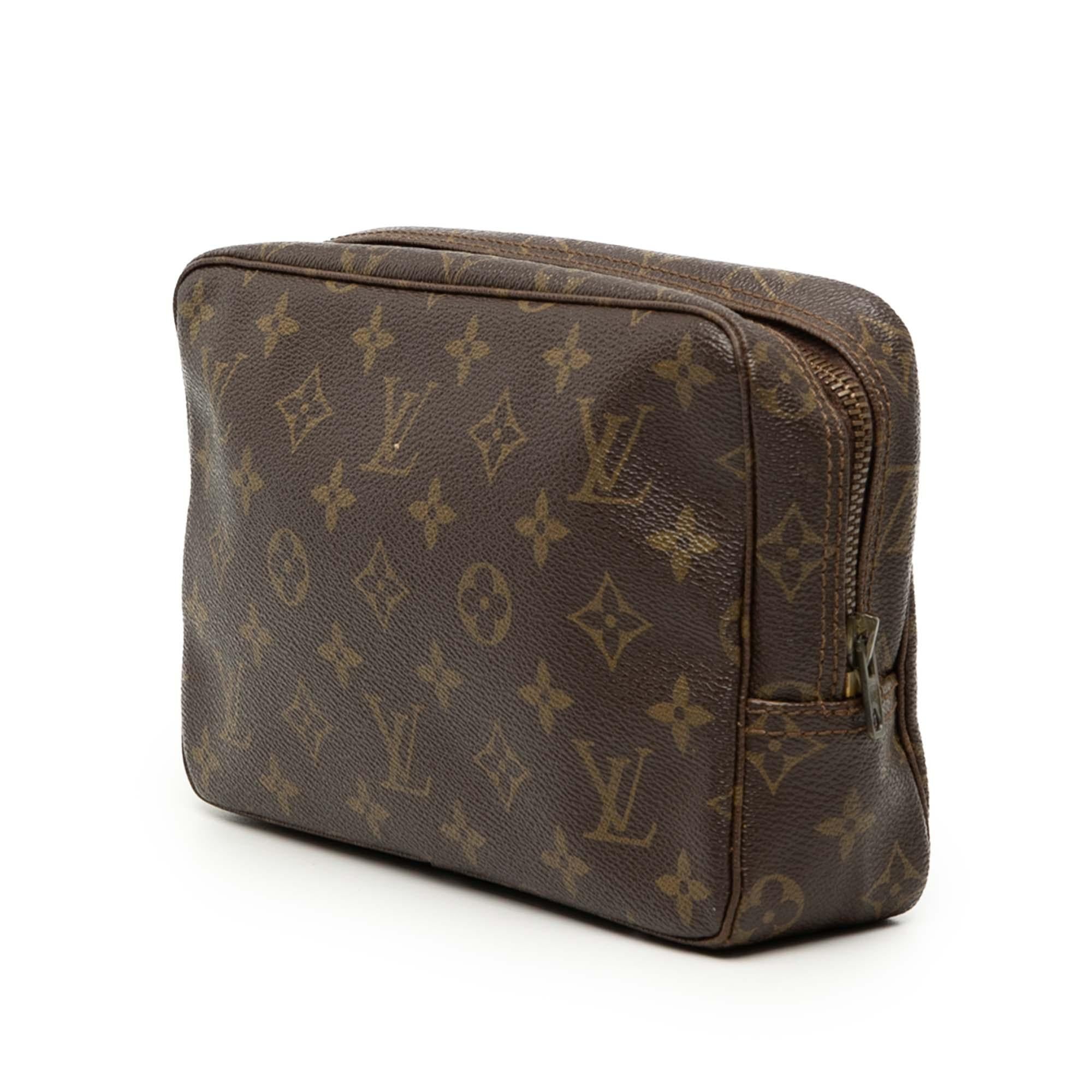 Louis Vuitton Monogram Trousse Toilette 23