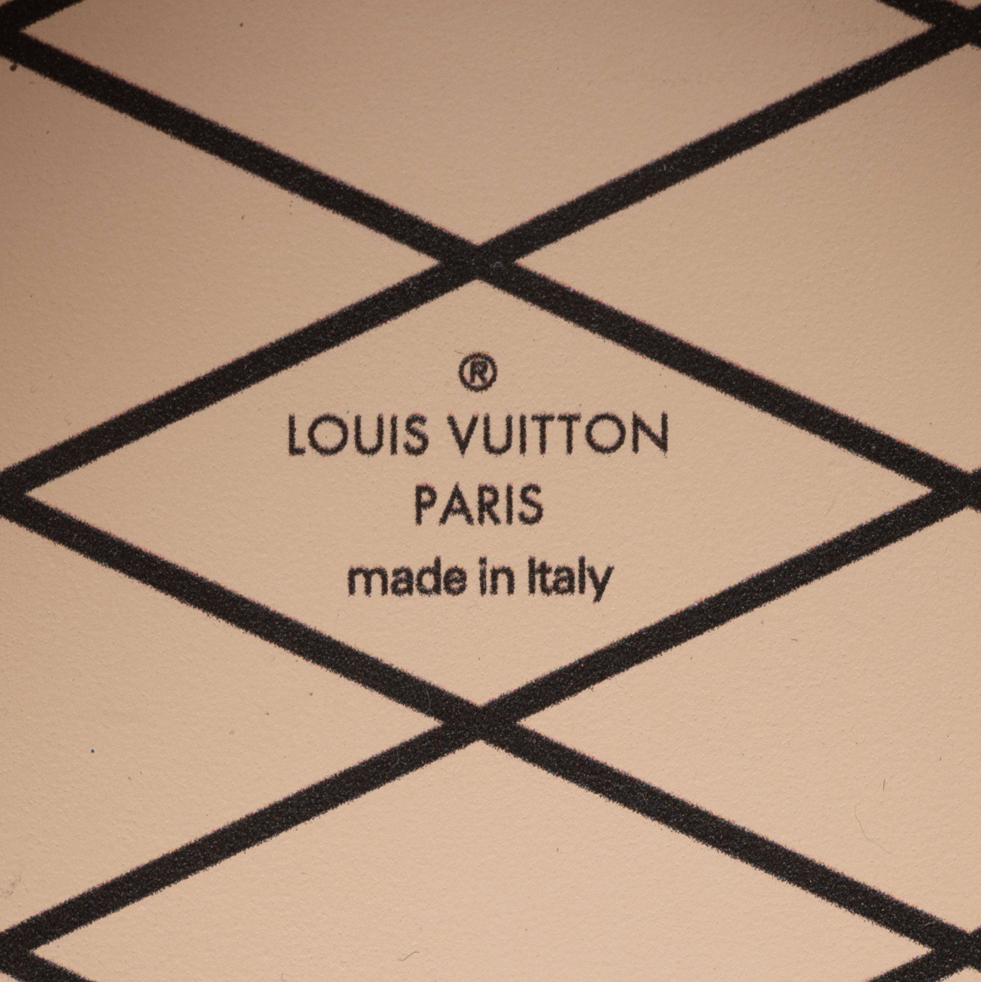 Louis Vuitton Monogram Vernis Boite Chapeau Mini Shoulder Bag