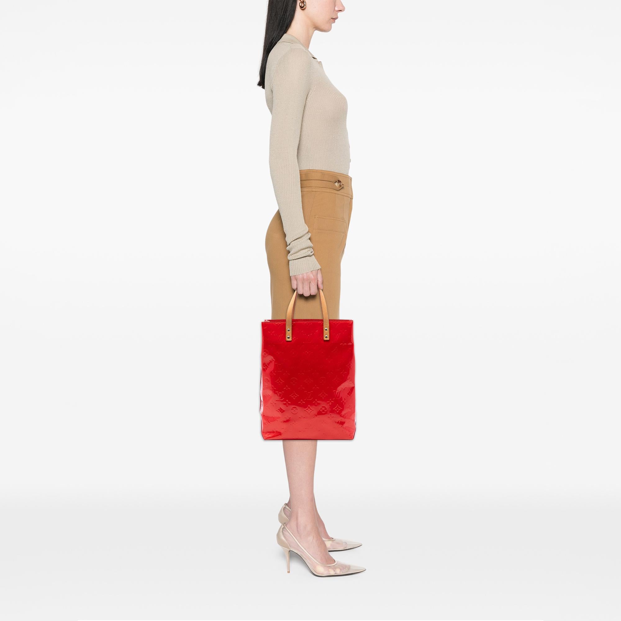 Louis Vuitton Monogram Vernis Reade MM