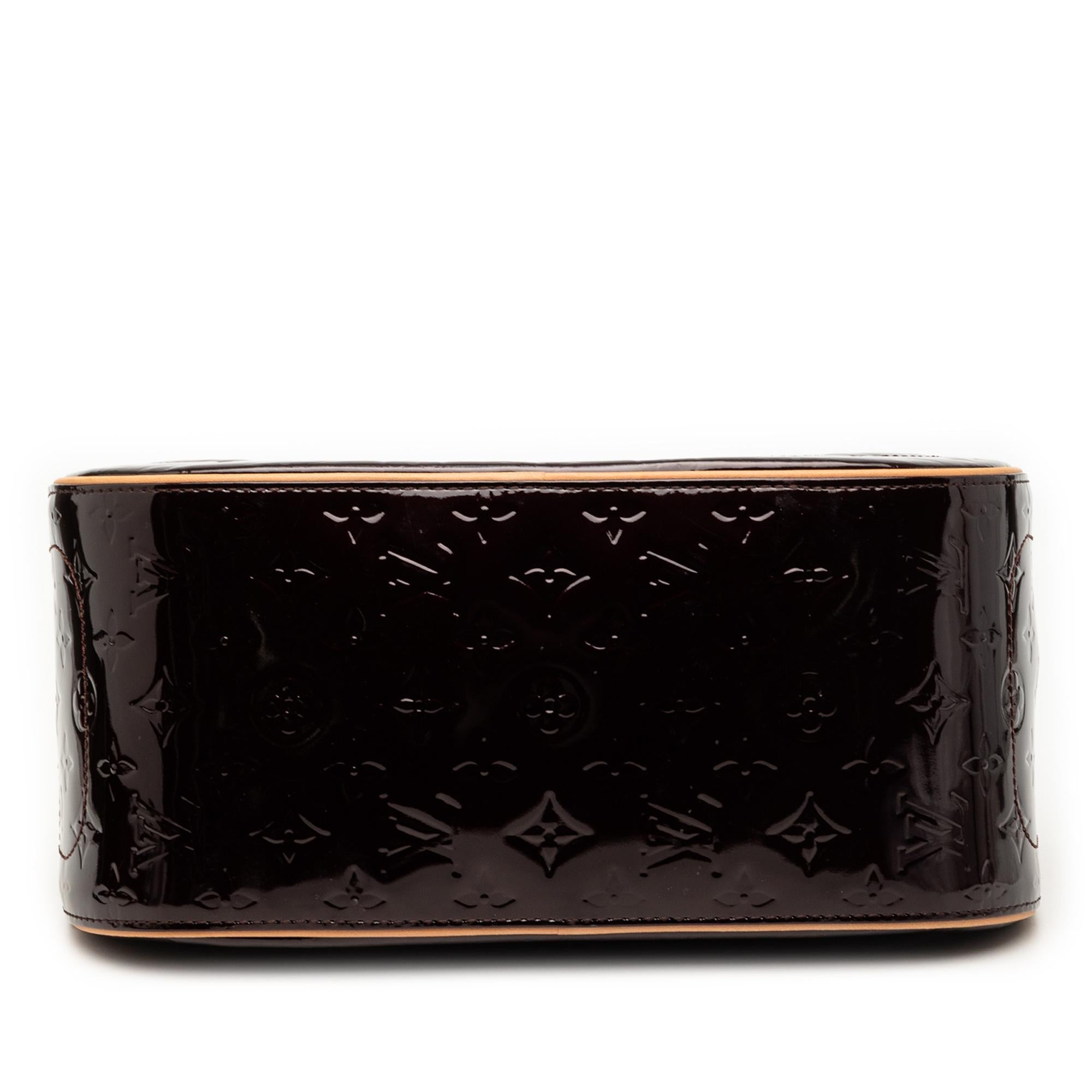 Louis Vuitton Monogram Vernis Summit Drive