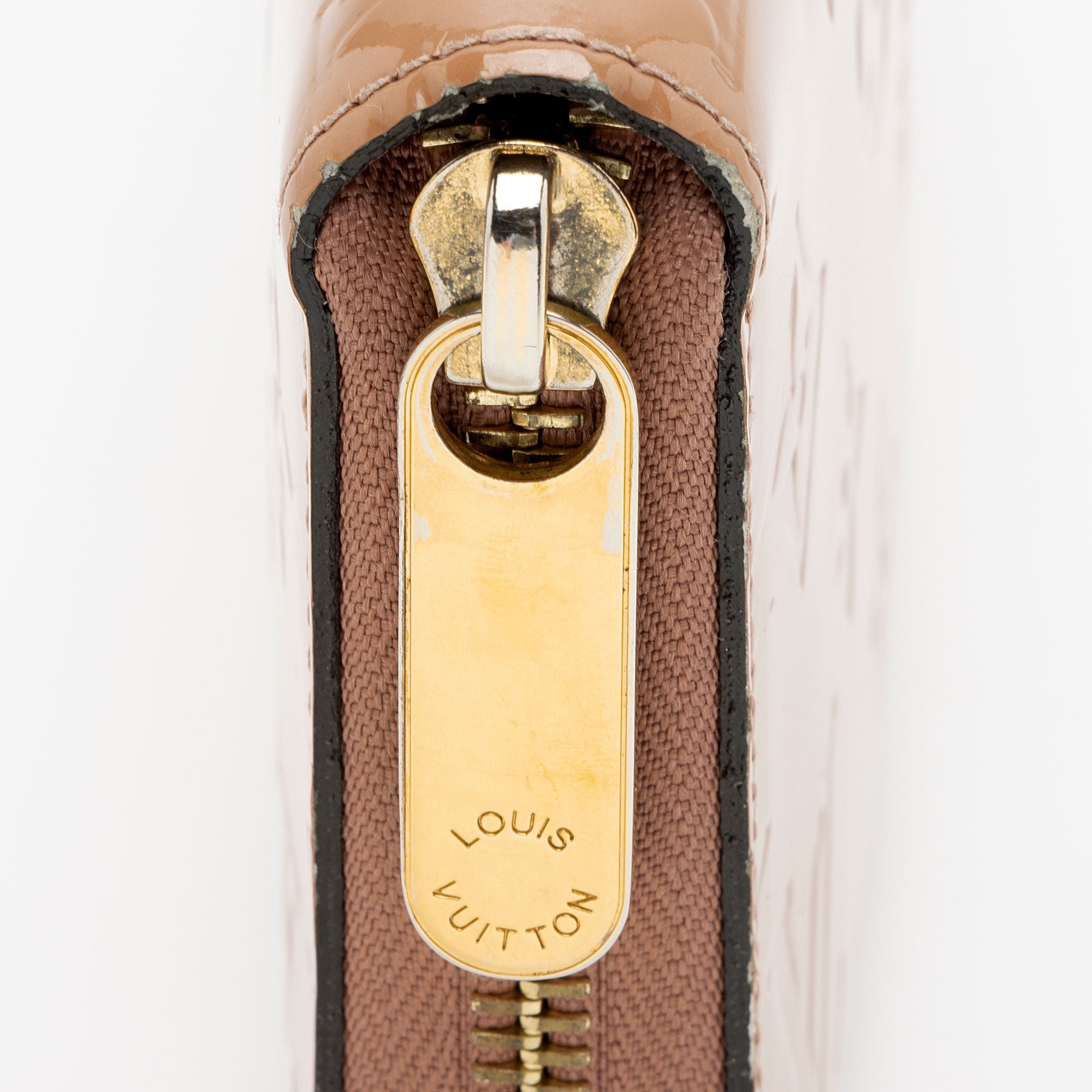 Louis Vuitton Monogram Vernis Zippy Wallet