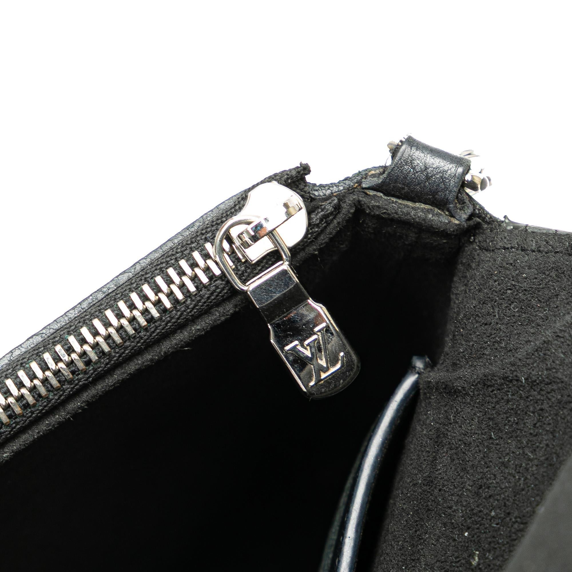 Louis Vuitton MyLockMe Chain Pochette