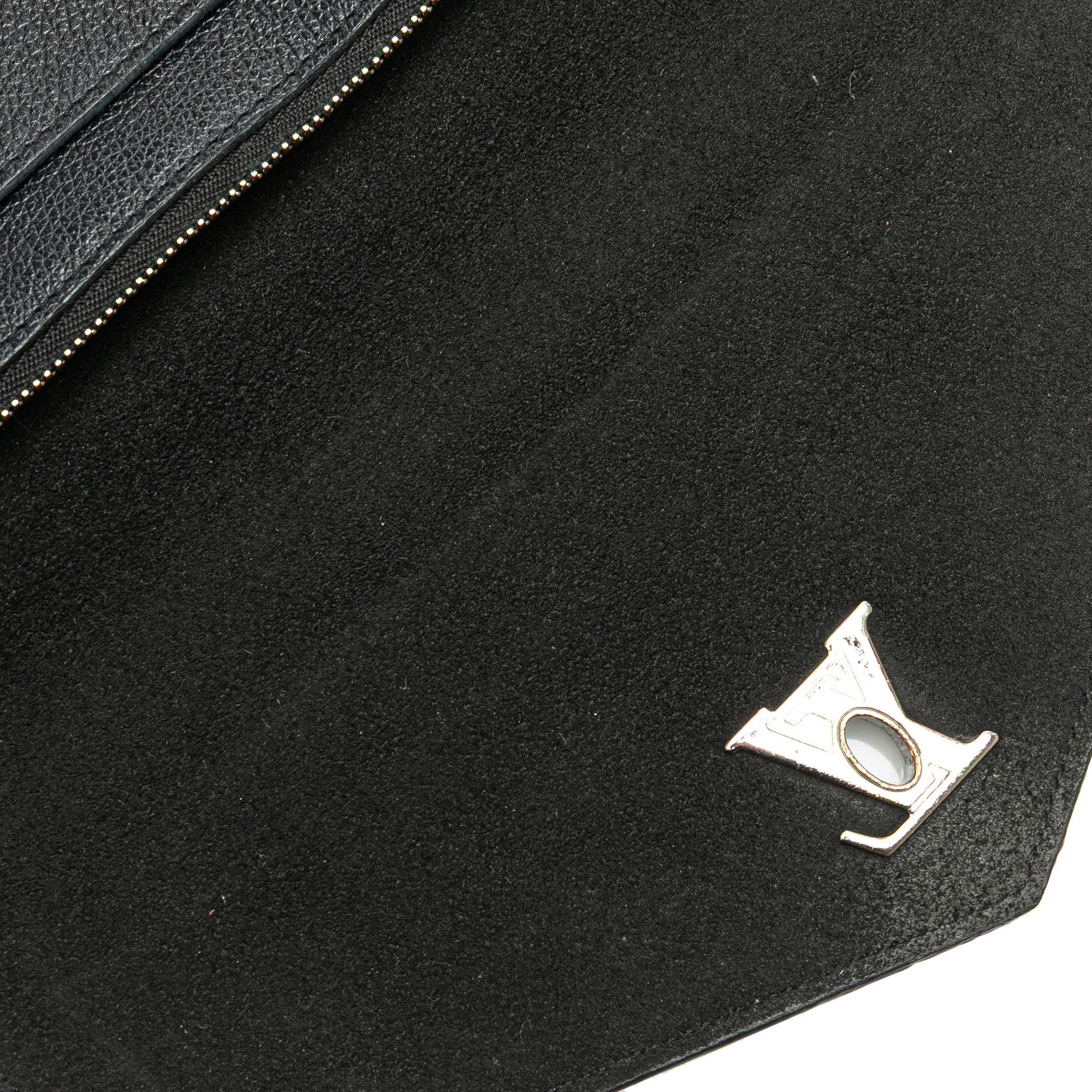 Louis Vuitton MyLockMe Chain Pochette