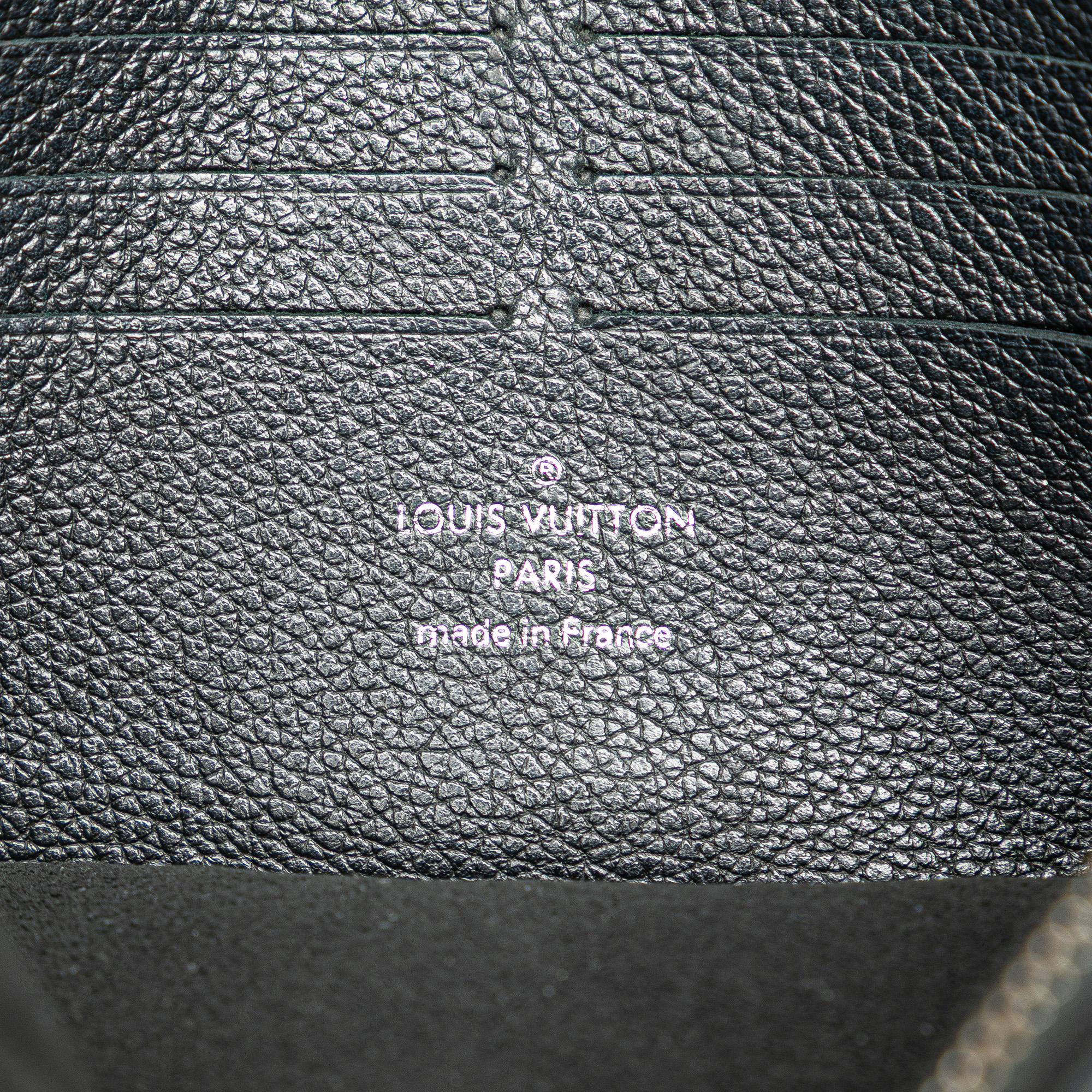 Louis Vuitton MyLockMe Chain Pochette