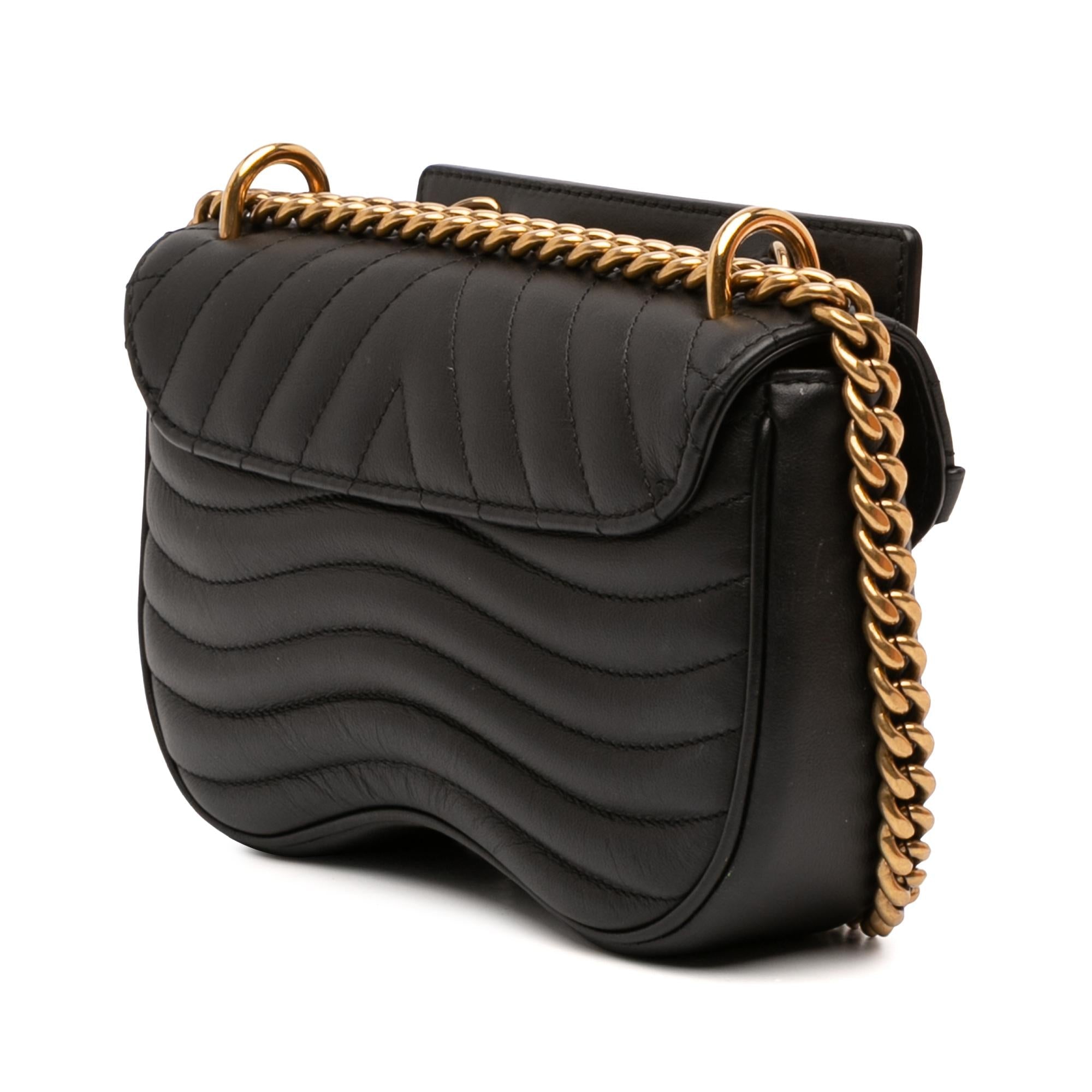 Louis Vuitton New Wave Chain Bag PM