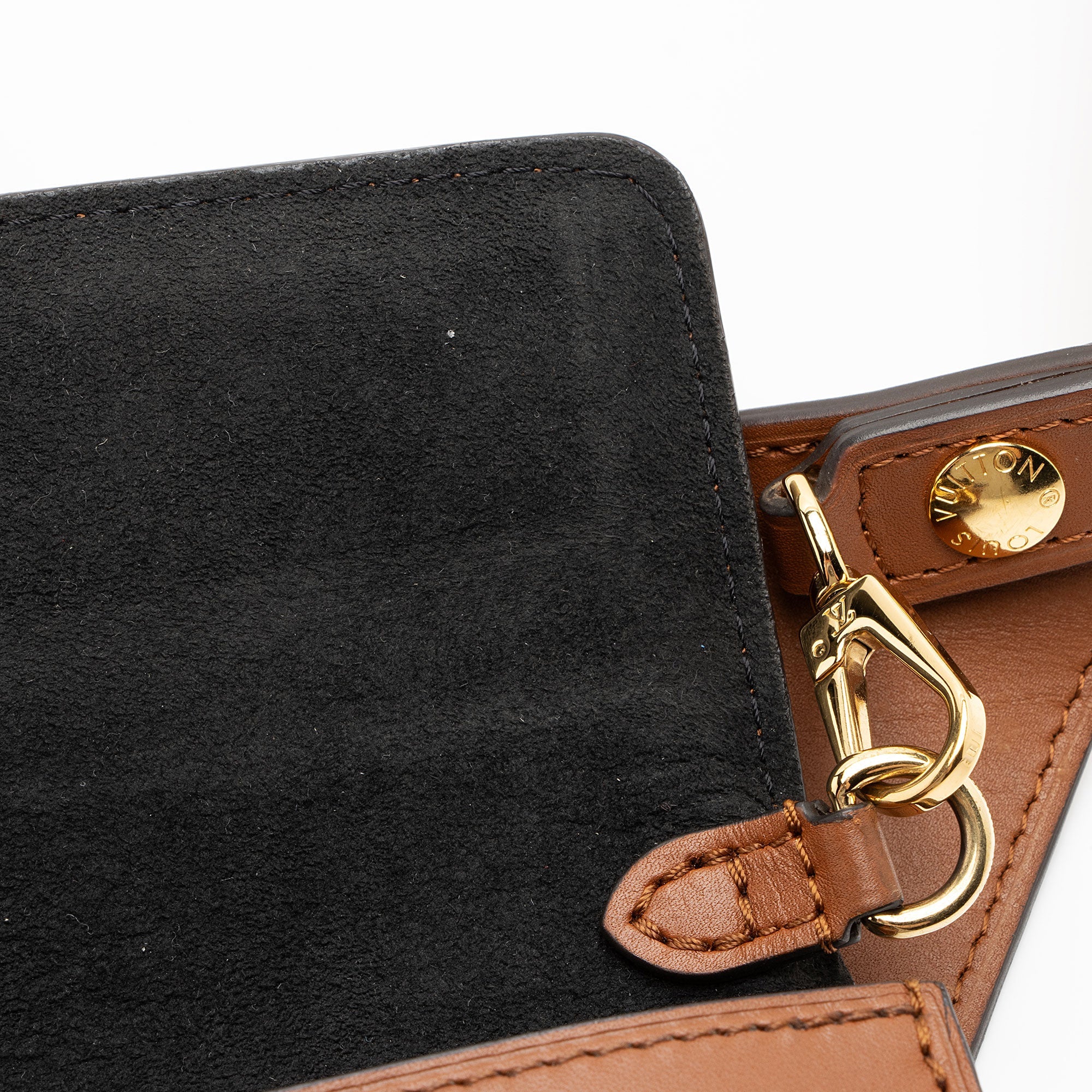 Louis Vuitton Reverse Monogram Dauphine Belt Bag
