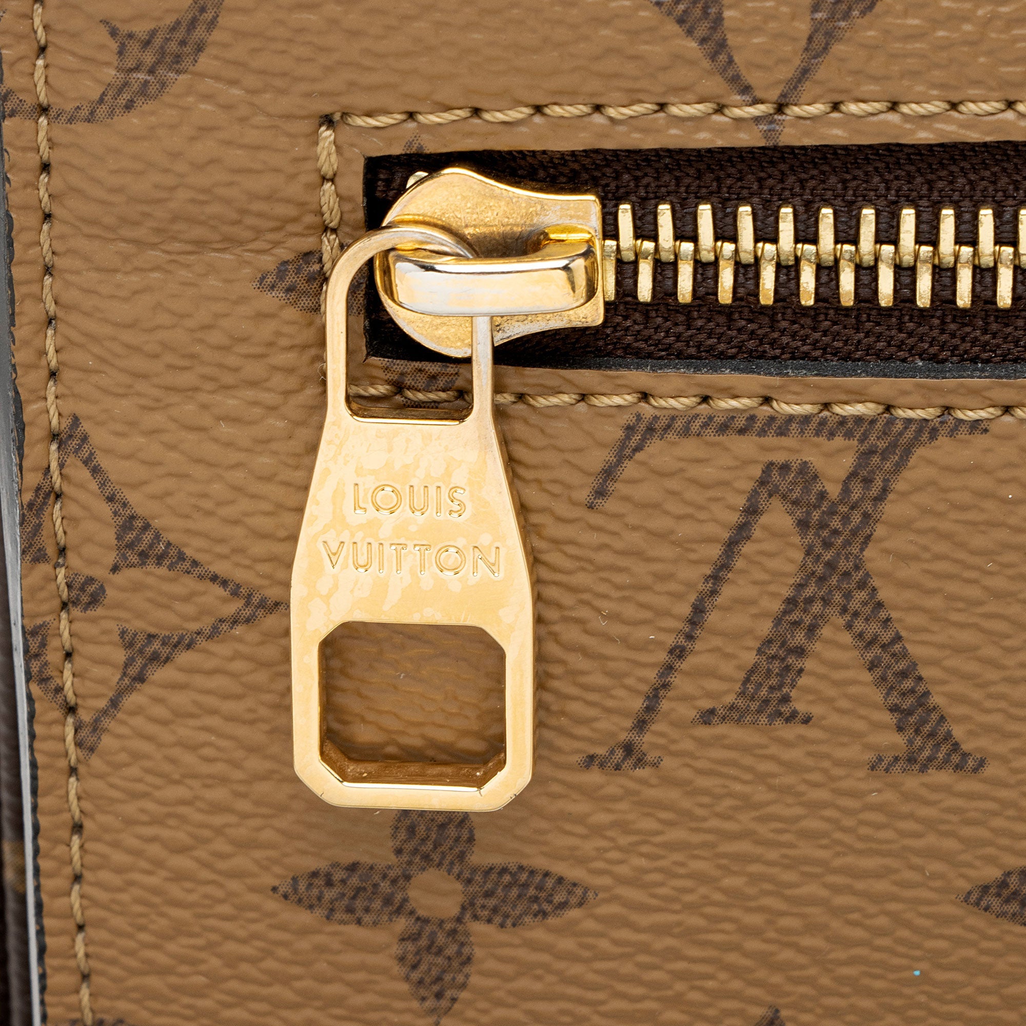 Louis Vuitton Reverse Monogram Pochette Metis Shoulder Bag
