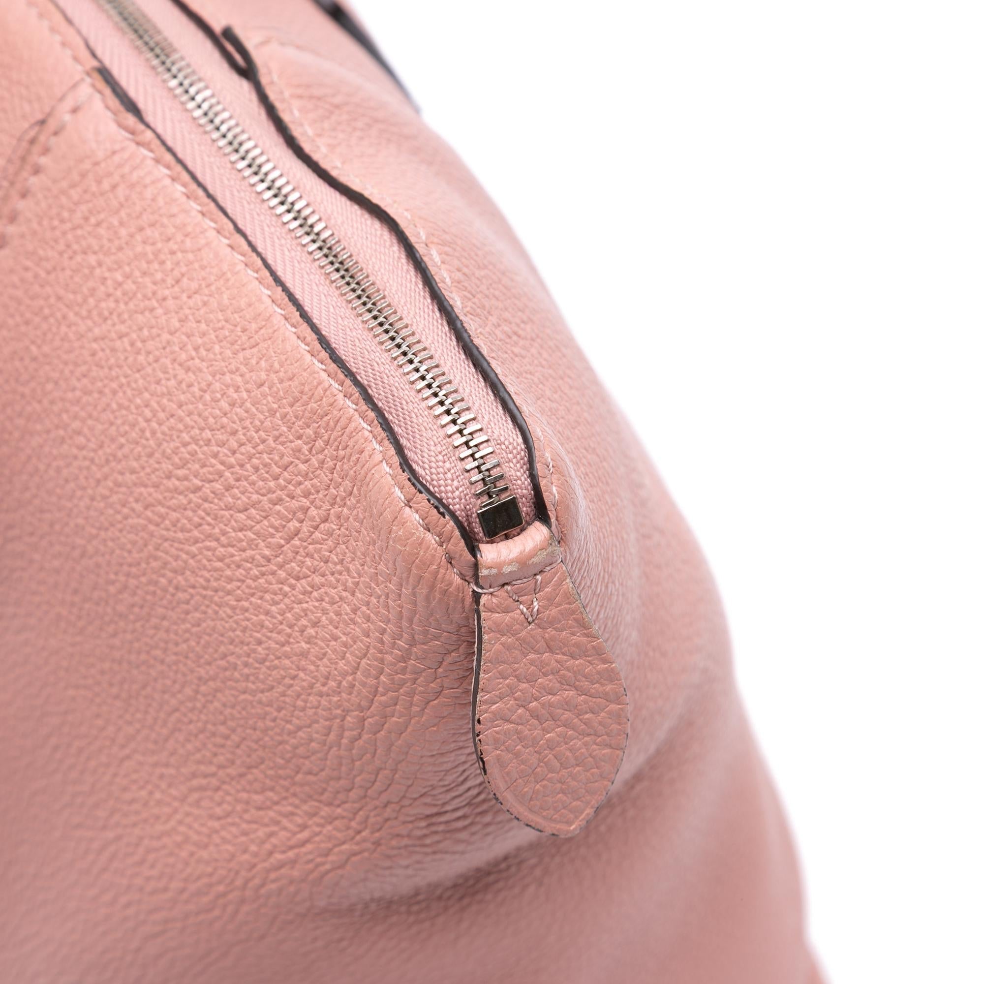 Louis Vuitton Taurillon Soft Lockit MM