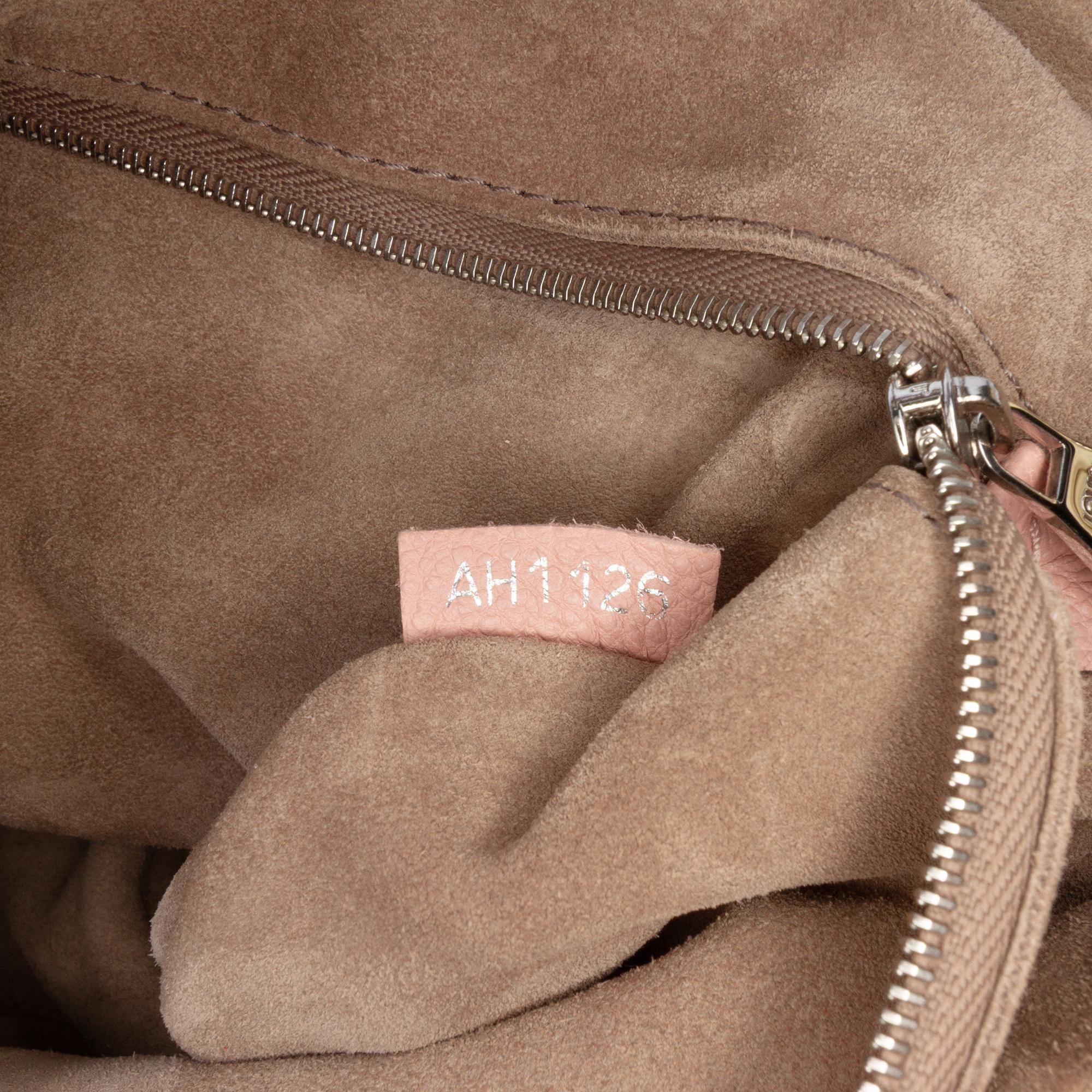 Louis Vuitton Taurillon Soft Lockit MM