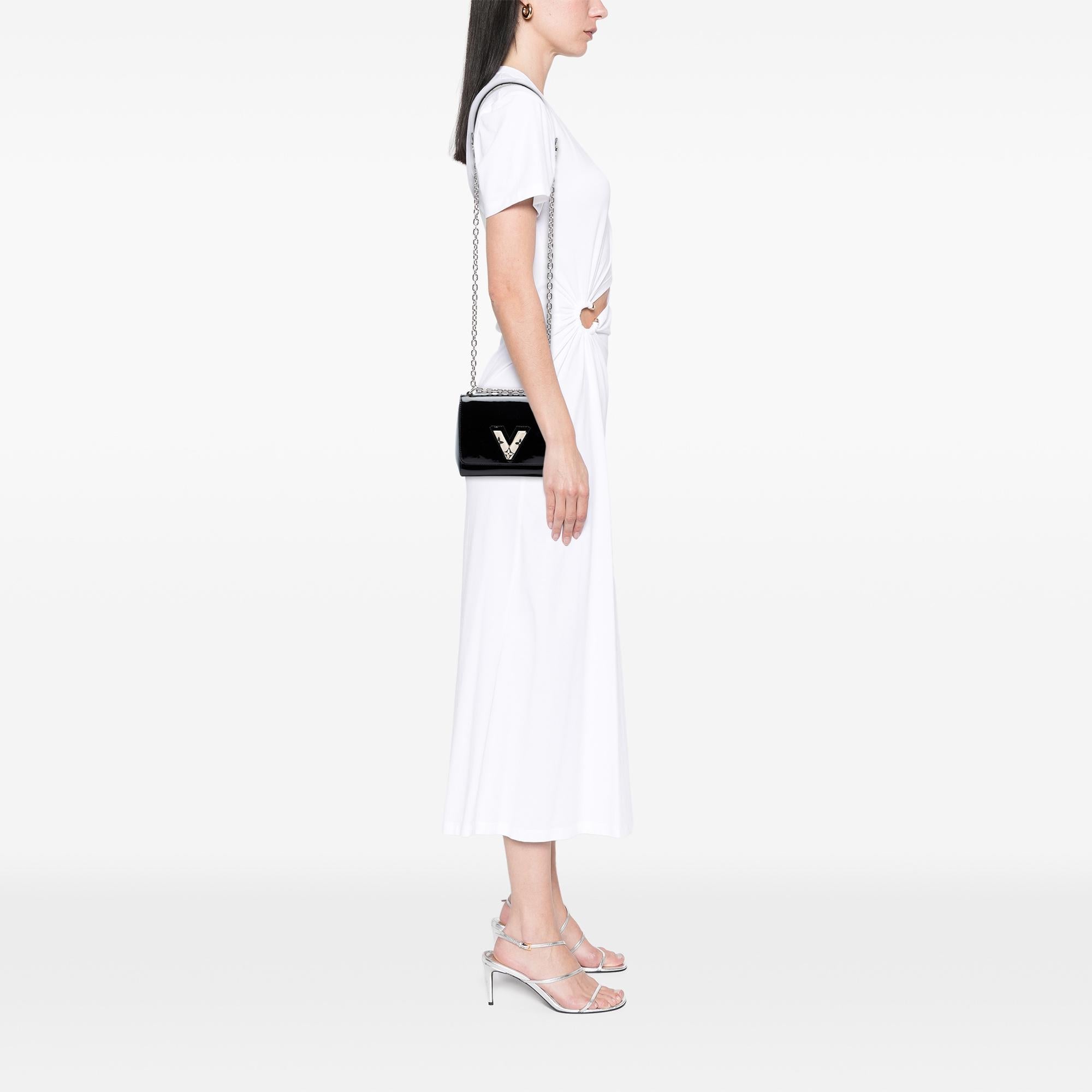 Louis Vuitton Vernis Monogram Twist PM