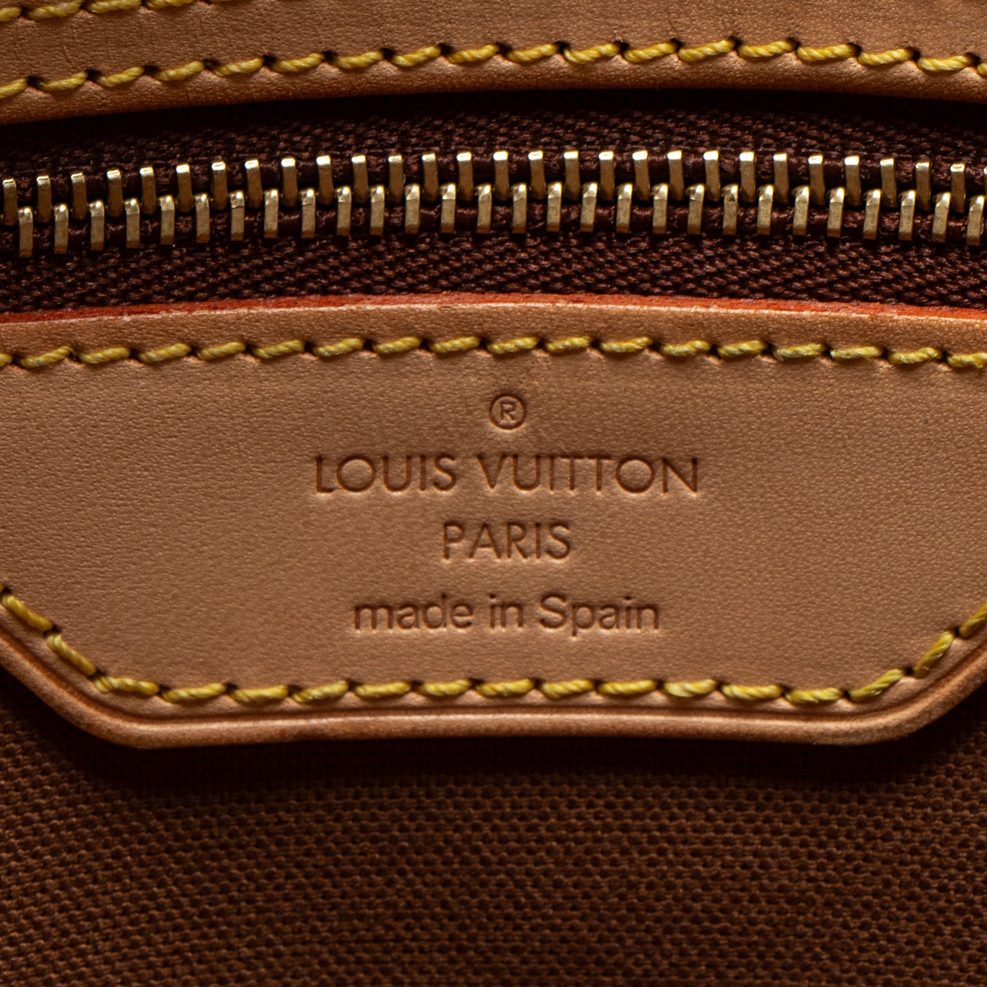 Louis Vuitton Vintage Monogram Canvas Abbesses Messenger