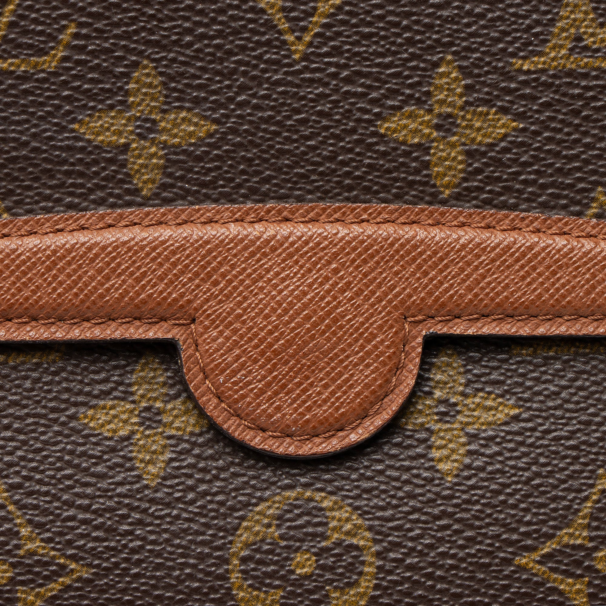 Louis Vuitton Vintage Monogram Canvas Arche Clutch