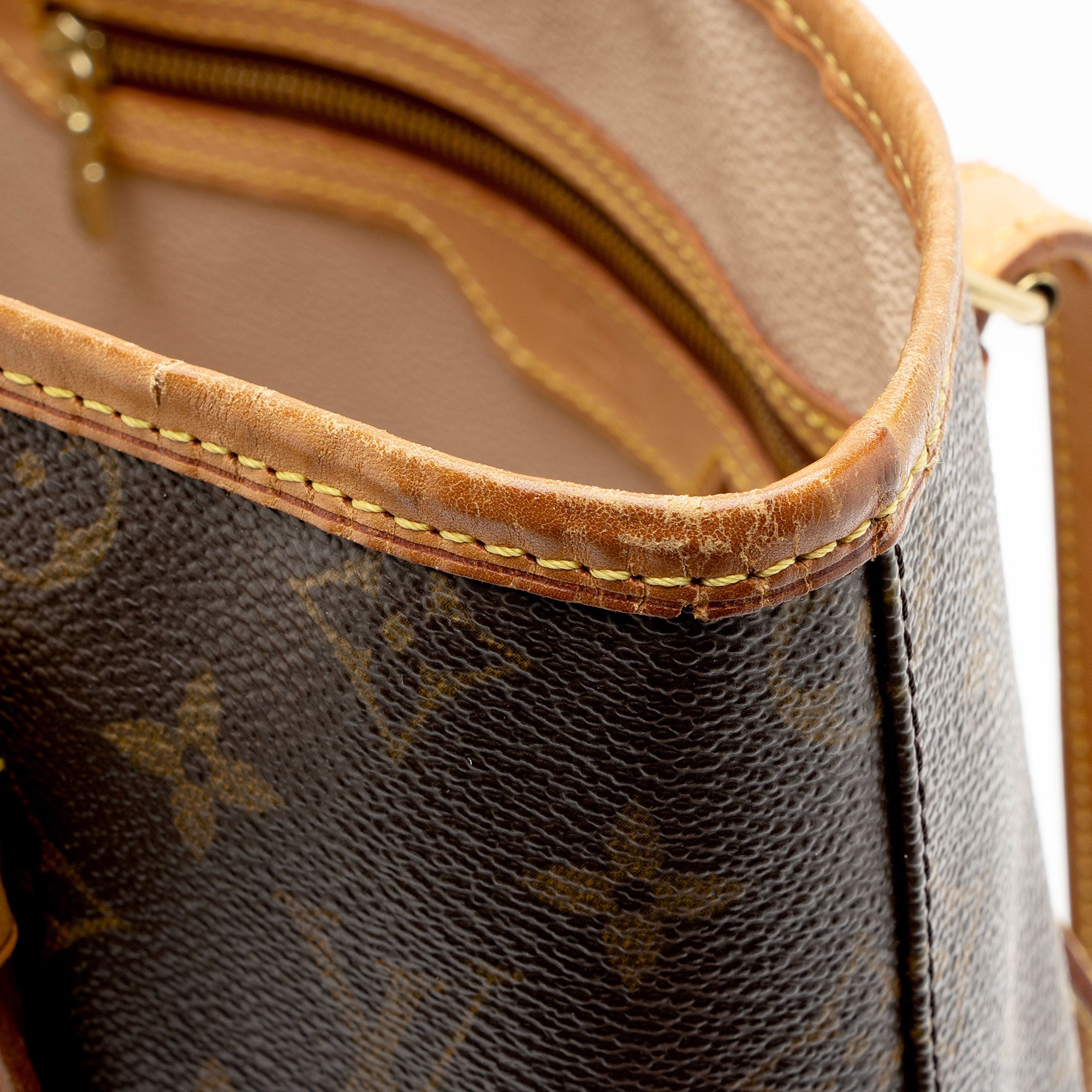 Louis Vuitton Vintage Monogram Canvas Bucket GM Tote