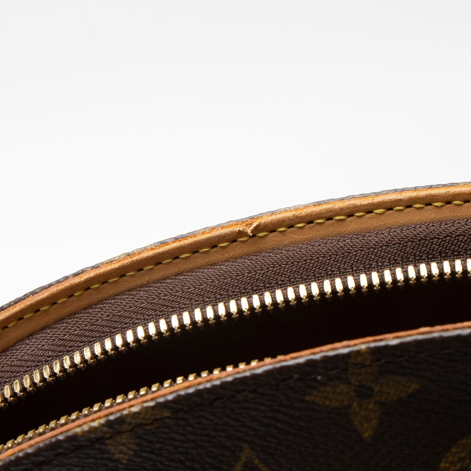Louis Vuitton Vintage Monogram Canvas Ellipse GM Shoulder Bag