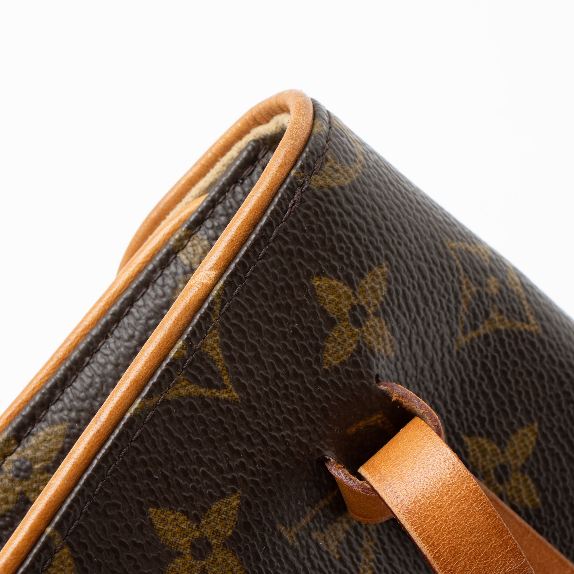 Louis Vuitton Vintage Monogram Canvas Florentine Pochette Belt Bag