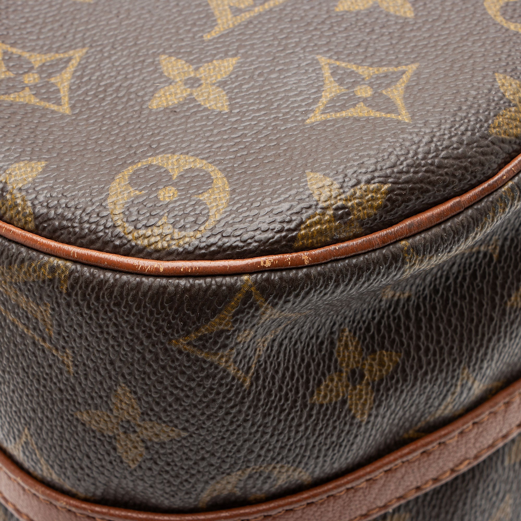 Louis Vuitton Vintage Monogram Canvas Papillon 26 Satchel