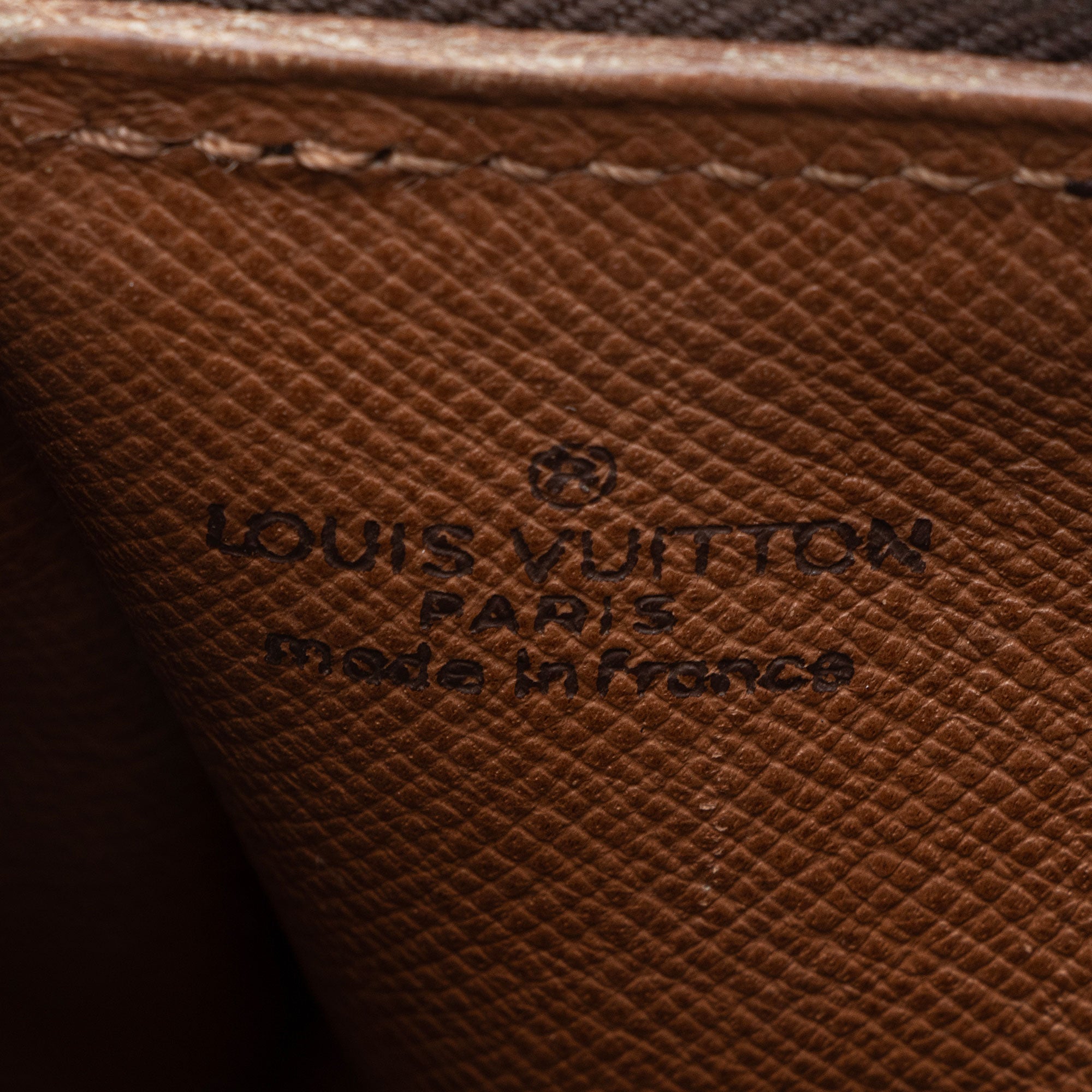 Louis Vuitton Vintage Monogram Canvas Papillon 26 Satchel