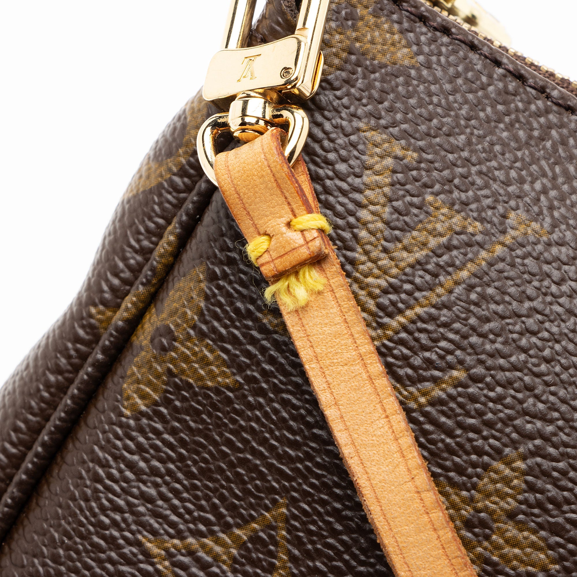 Louis Vuitton Vintage Monogram Canvas Pochette Accessoires