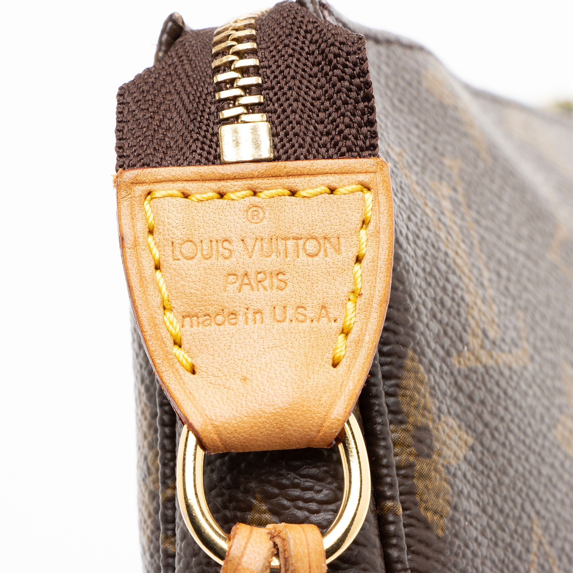 Louis Vuitton Vintage Monogram Canvas Pochette Accessoires