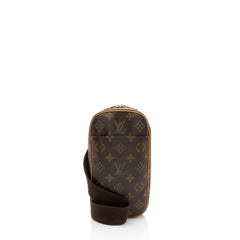 Louis Vuitton Vintage Monogram Canvas Pochette Gange Sling Bag