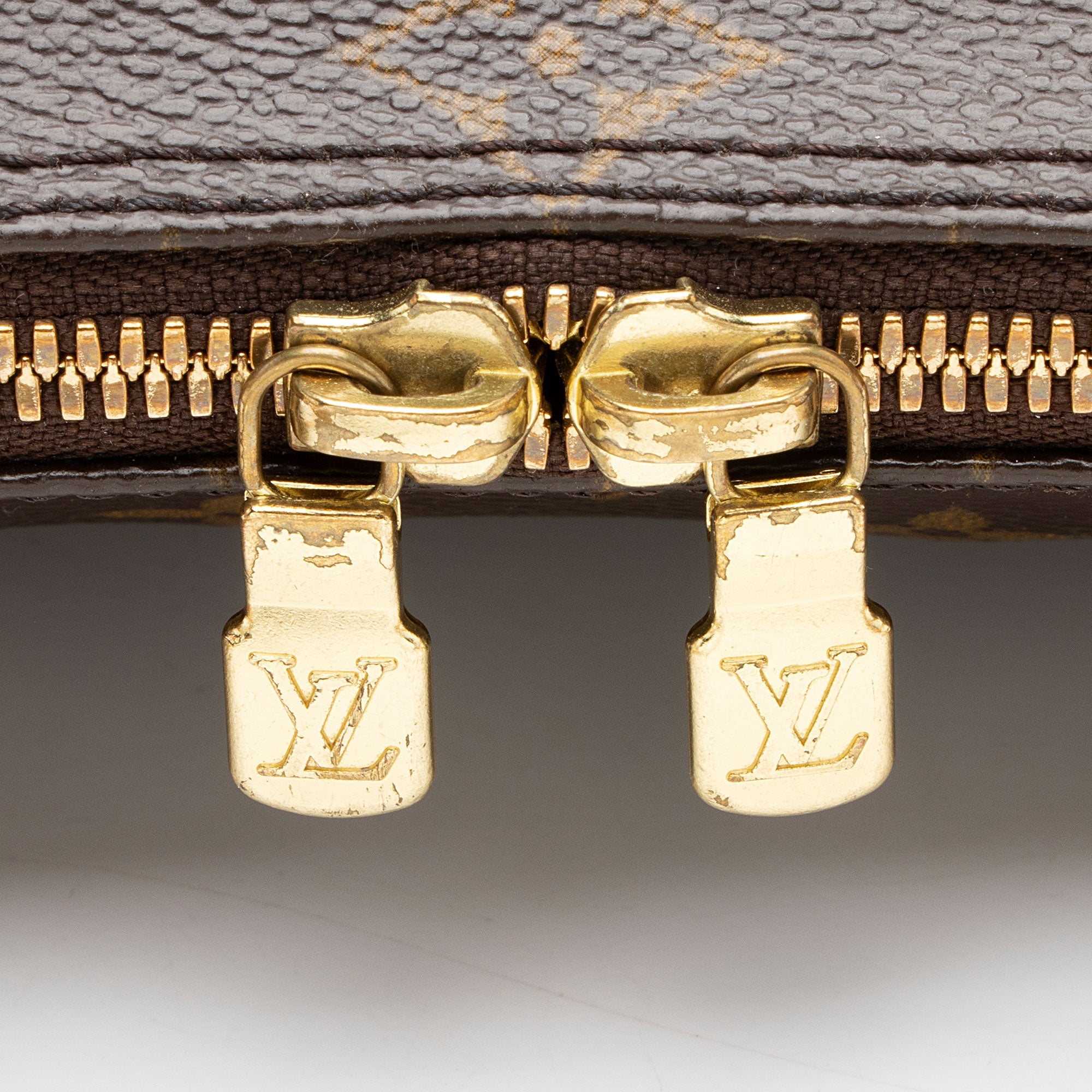 Louis Vuitton Vintage Monogram Canvas Sac Coussin GM Shoulder Bag
